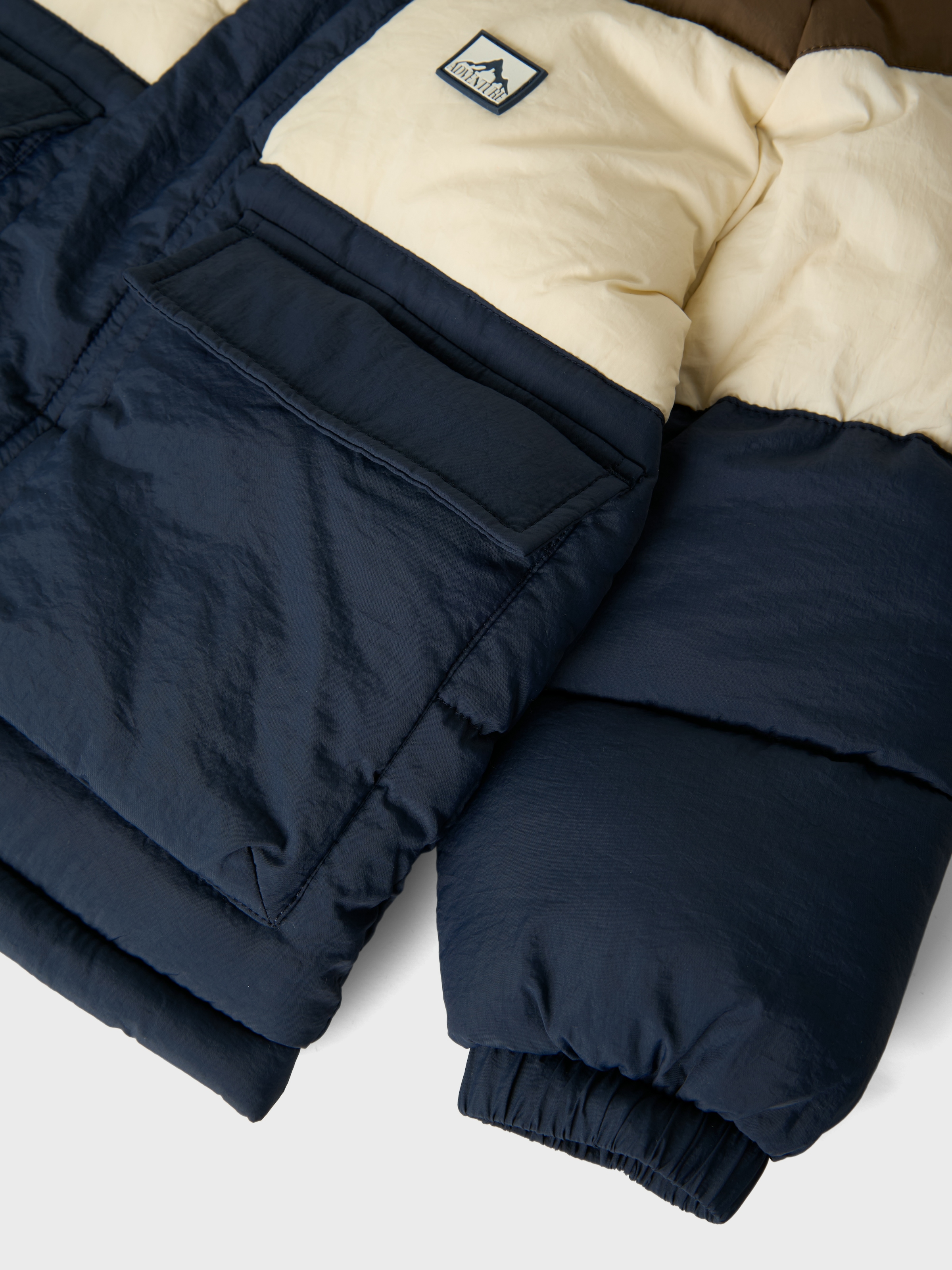 Name It Steppjacke »NMMMELBOURNE PUFFER JACKET BLOCK«, mit Kapuze