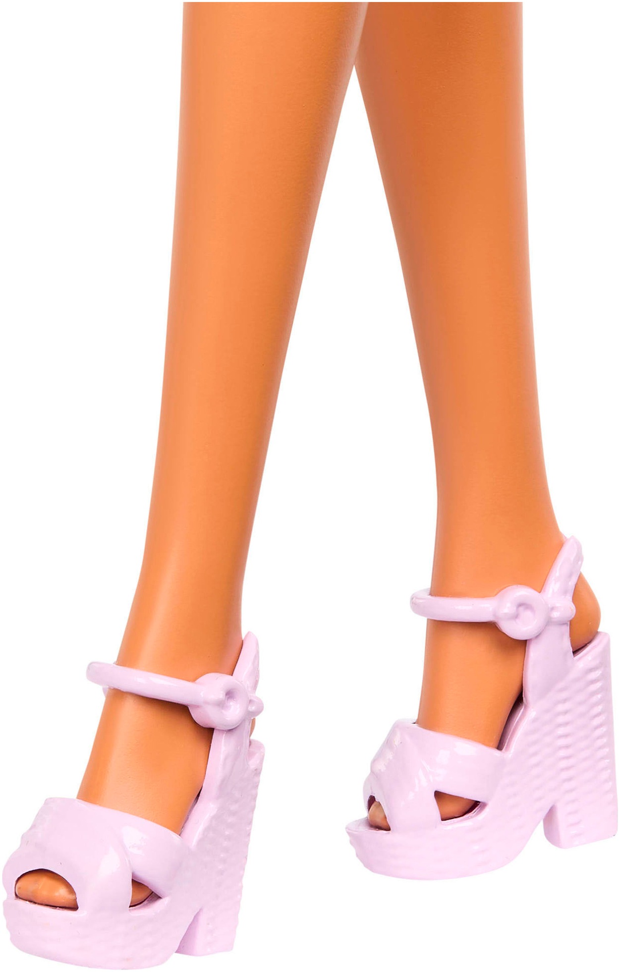 Barbie Anziehpuppe »Fashionistas Puppe Nr. 228 Blinde Barbie-Puppe«, mit pastellfarbenem Outfit, Blindenstock und Sonnenbrille