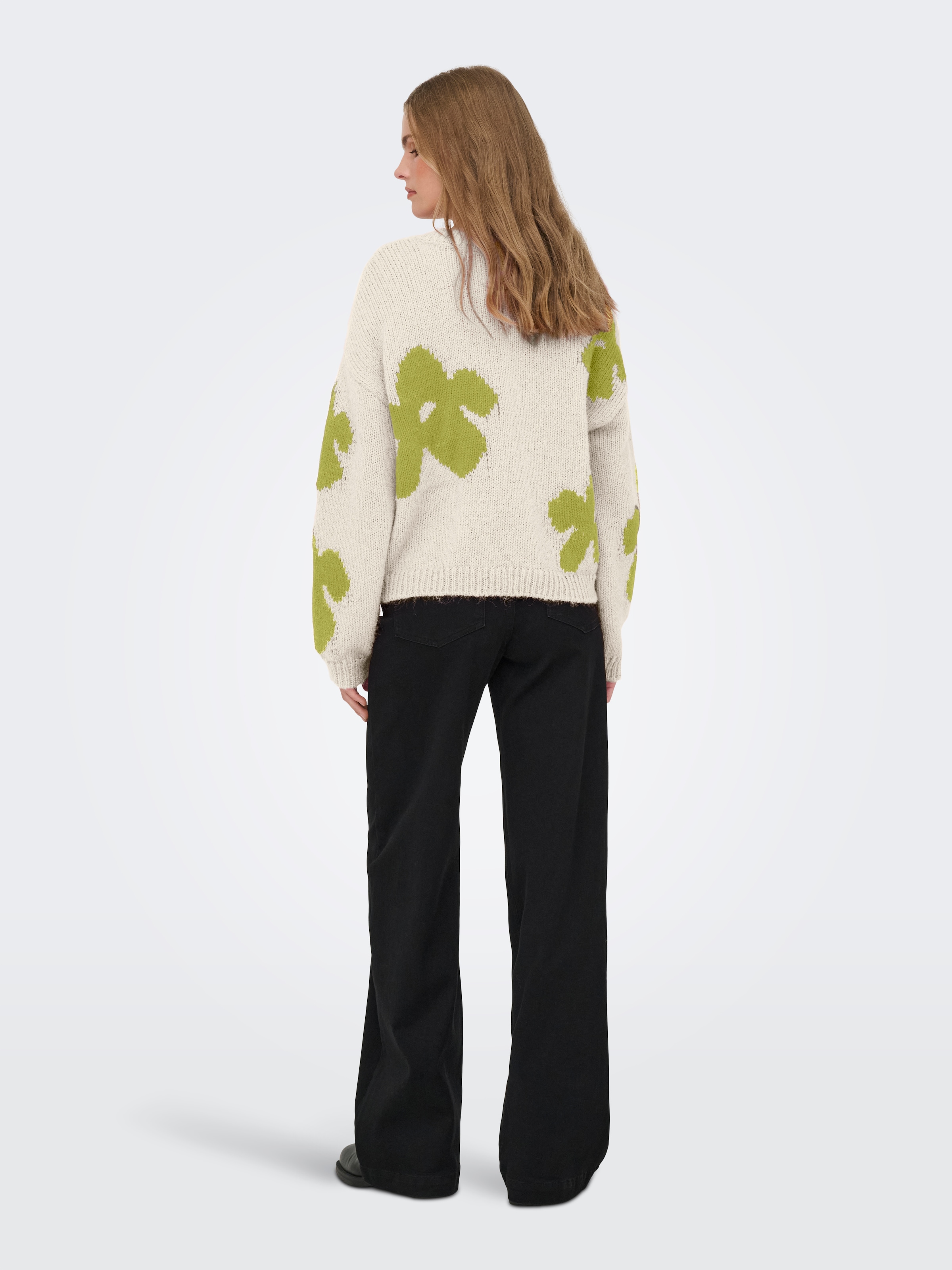 ONLY Strickpullover »ONLBOOTLE LIFE LS FLOWER O-NECK KNT« Kunstfaser, loose fit