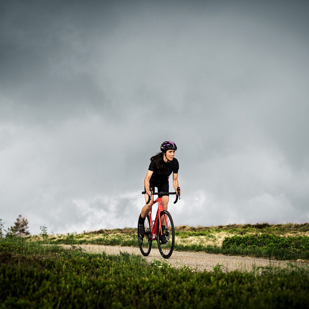 Gonso Fahrradhose »SQlab GO W«, Damen Radhose mit Sitzpolster, kurze moderne Radlerhose, Tight Fit