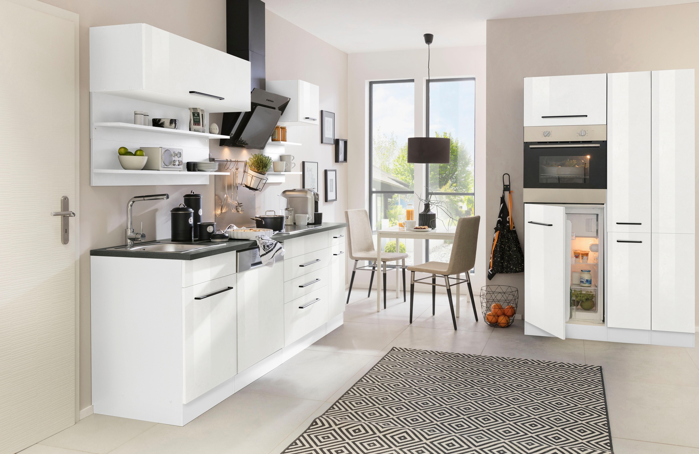 KOCHSTATION Küchenzeile »KS-Tulsa« mit E-Geräten, Breite 320 cm, schwarze Metallgriffe, MDF Fronten