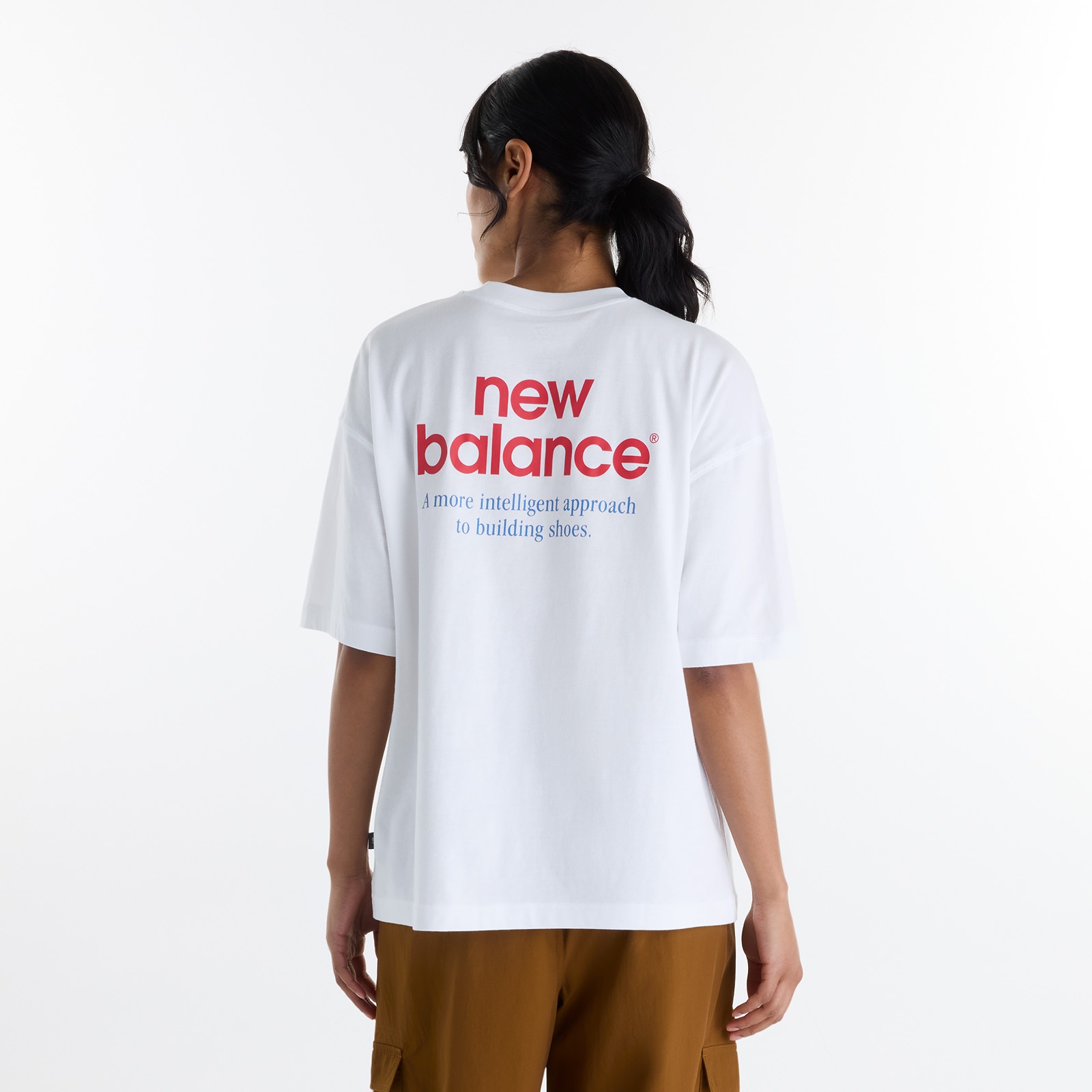 New Balance T-Shirt »INTELLIGENT RELAXED T-SHIRT« sportlicher Stil, lässiger Look, für Freizeit und Sport