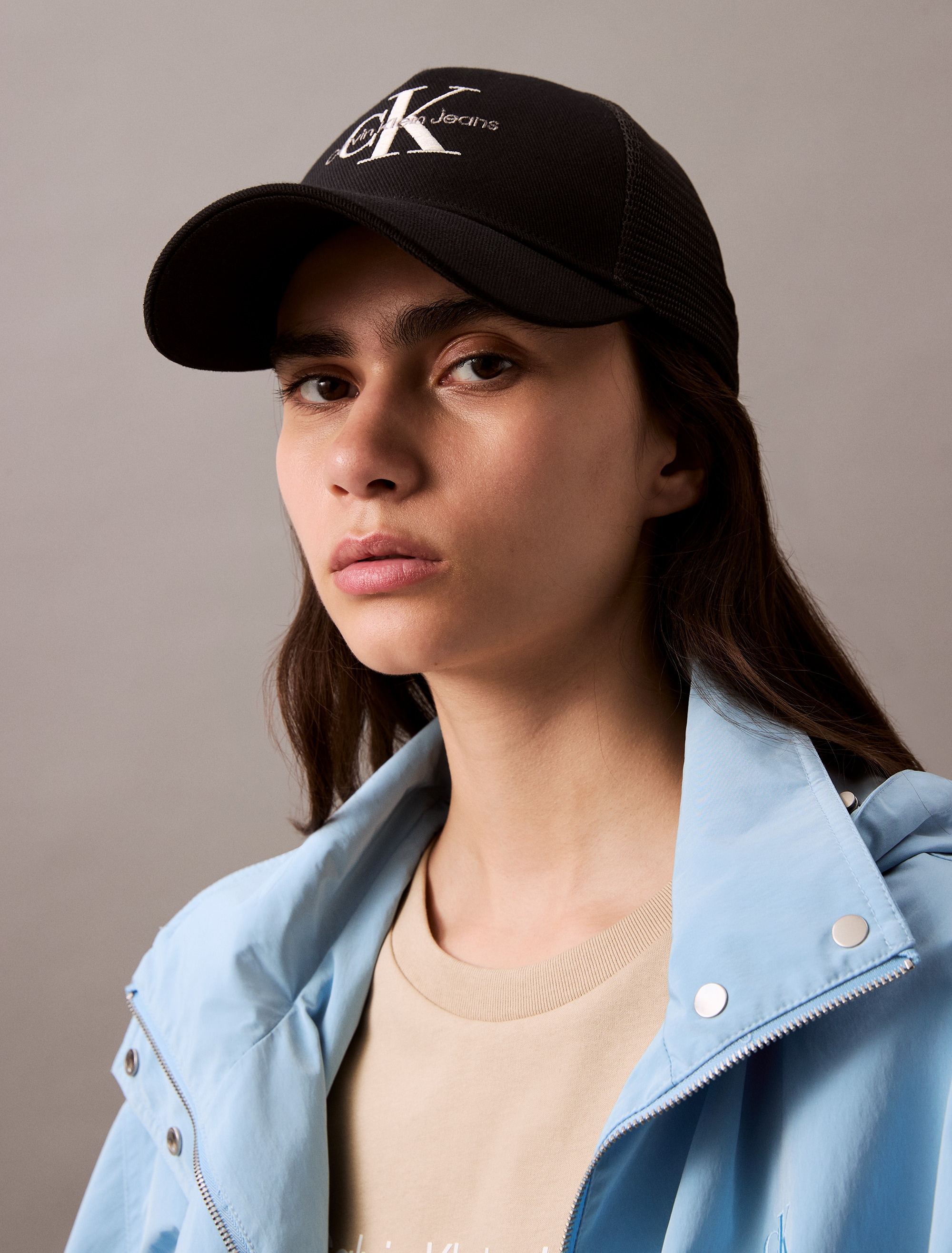 Calvin Klein Jeans Baseball Cap »MONOLOGO 5 PANEL MESH BACK CAP«, mit Logostickerei