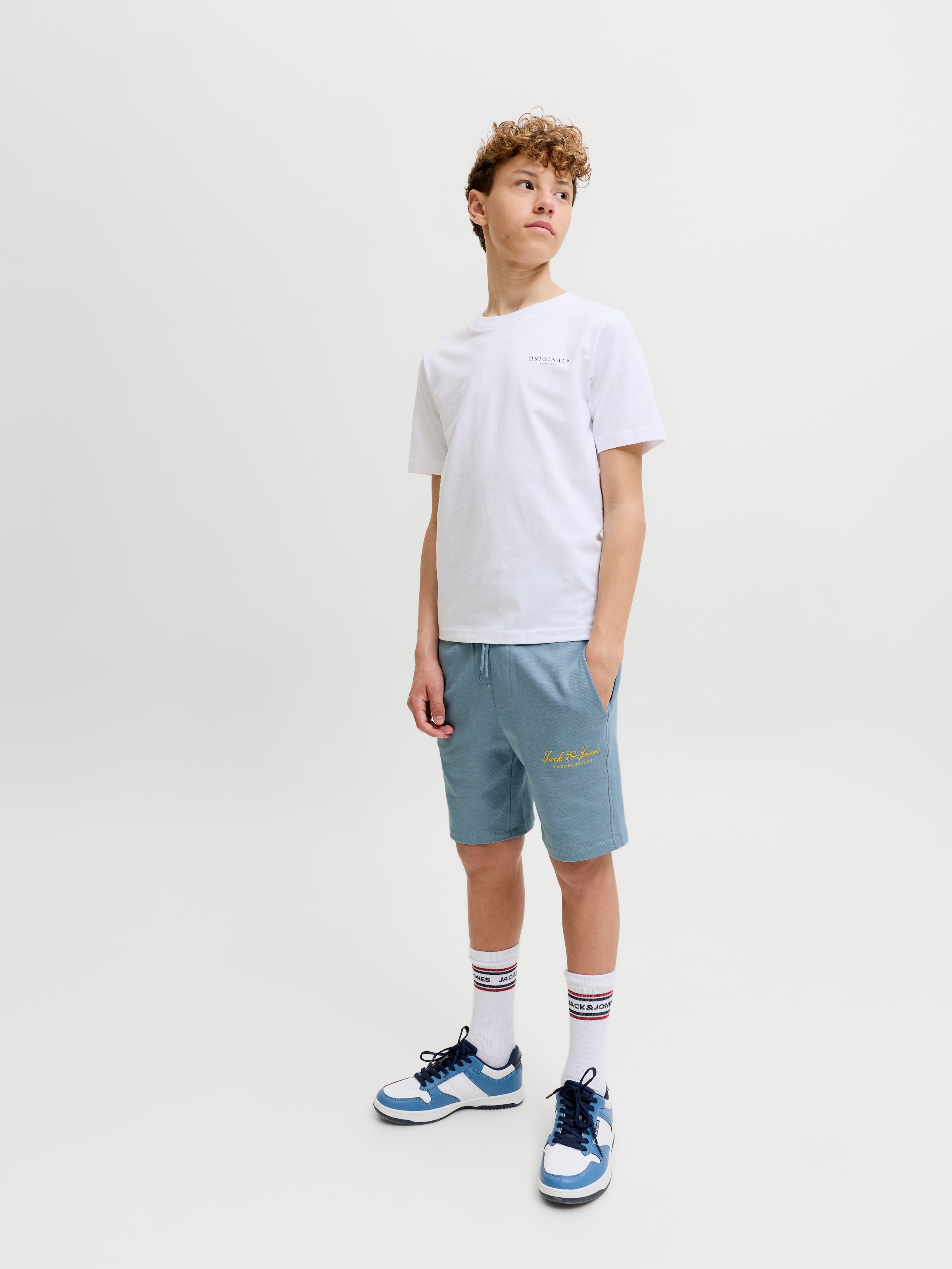 Jack & Jones Junior Sweatshorts »JPSTGORDON ARCHIVE COLOR SWEAT SHO JNR«  Baumwollmischung, normal geschnitten
