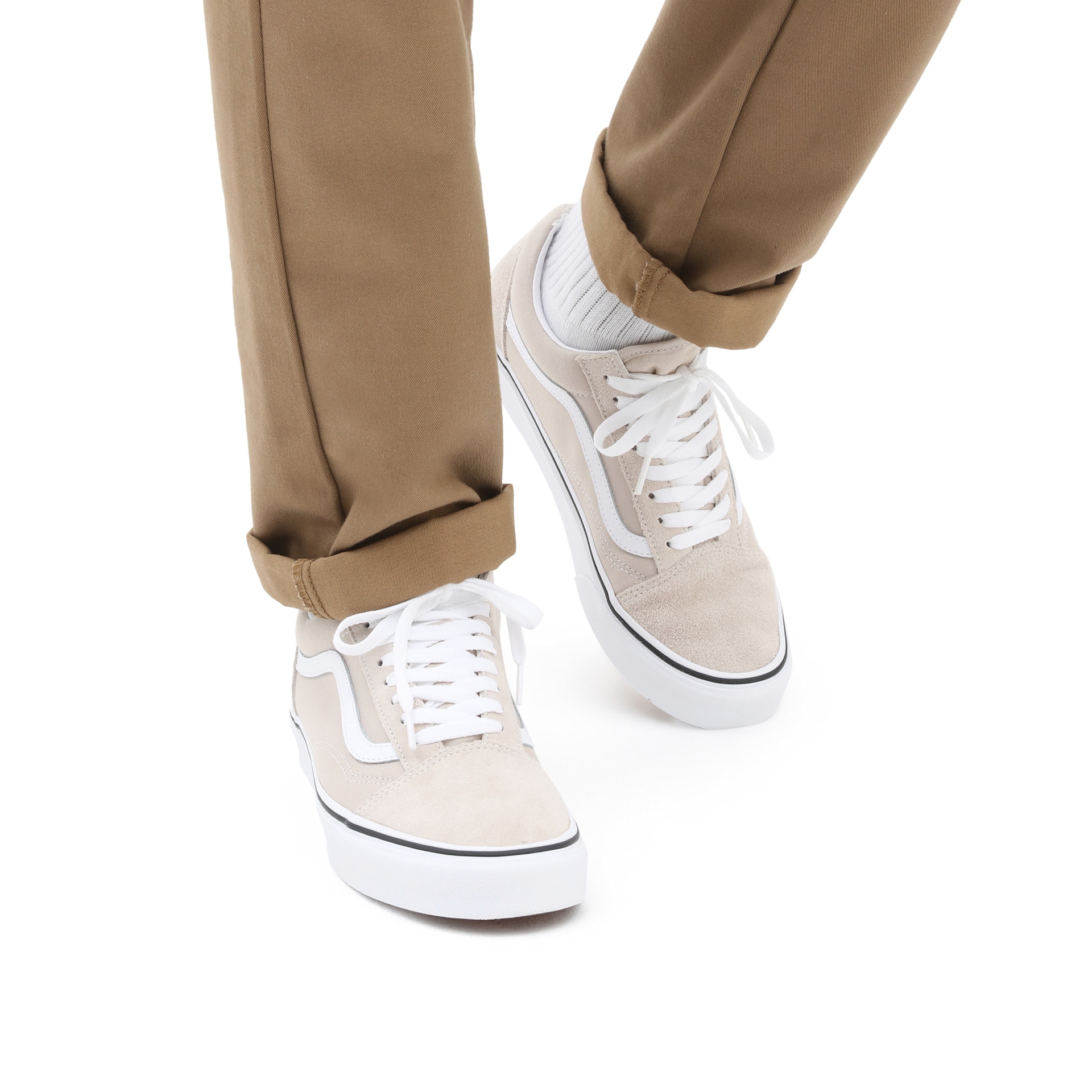 Vans Sneaker »UA Old Skool«, mit kontrastfarbenem Logo an der Ferse