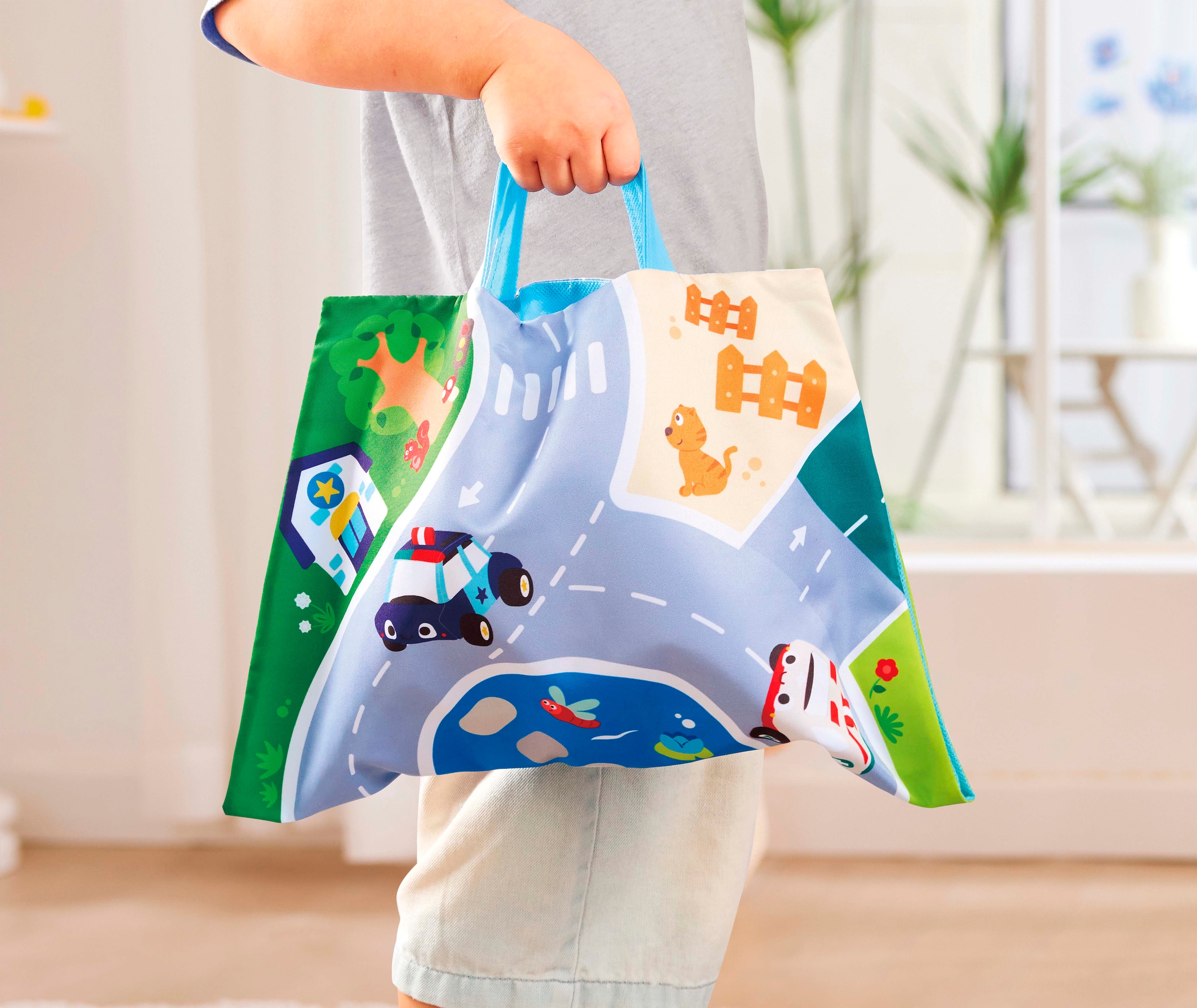 Hape Spielzeug-Auto »Plüschauto-Set mit Rückziehmotor«