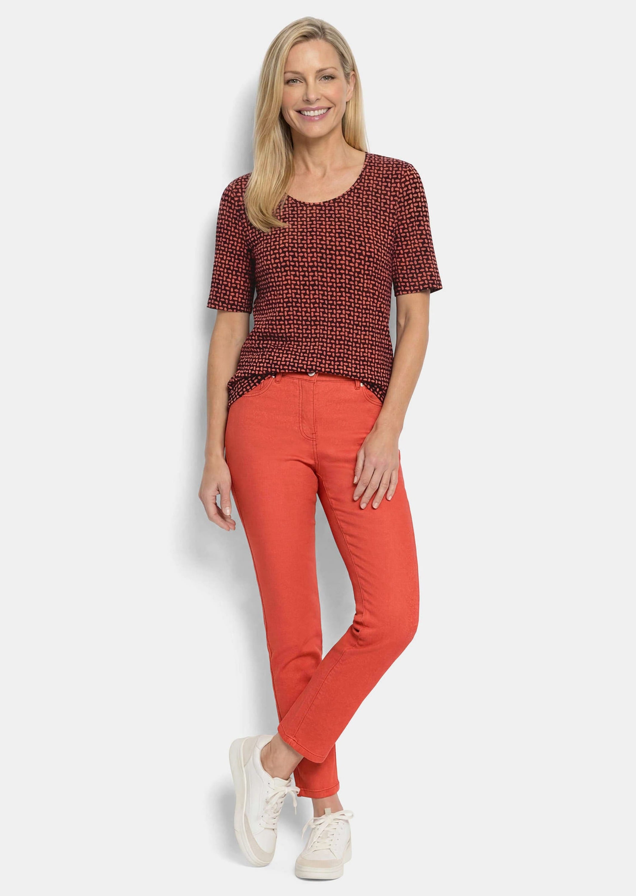GOLDNER Kurzarmshirt »Kurzgröße Viskoseshirt mit geometrischem Minimal Print« stretchbequemer Viskosejersey
