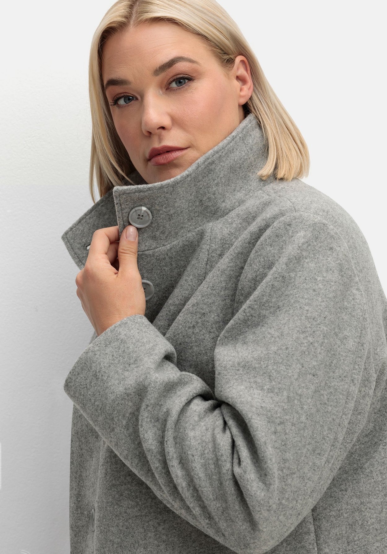 Sheego Langjacke »Jacke in Woll-Optik, mit abgerundeten Seitenschlitzen«