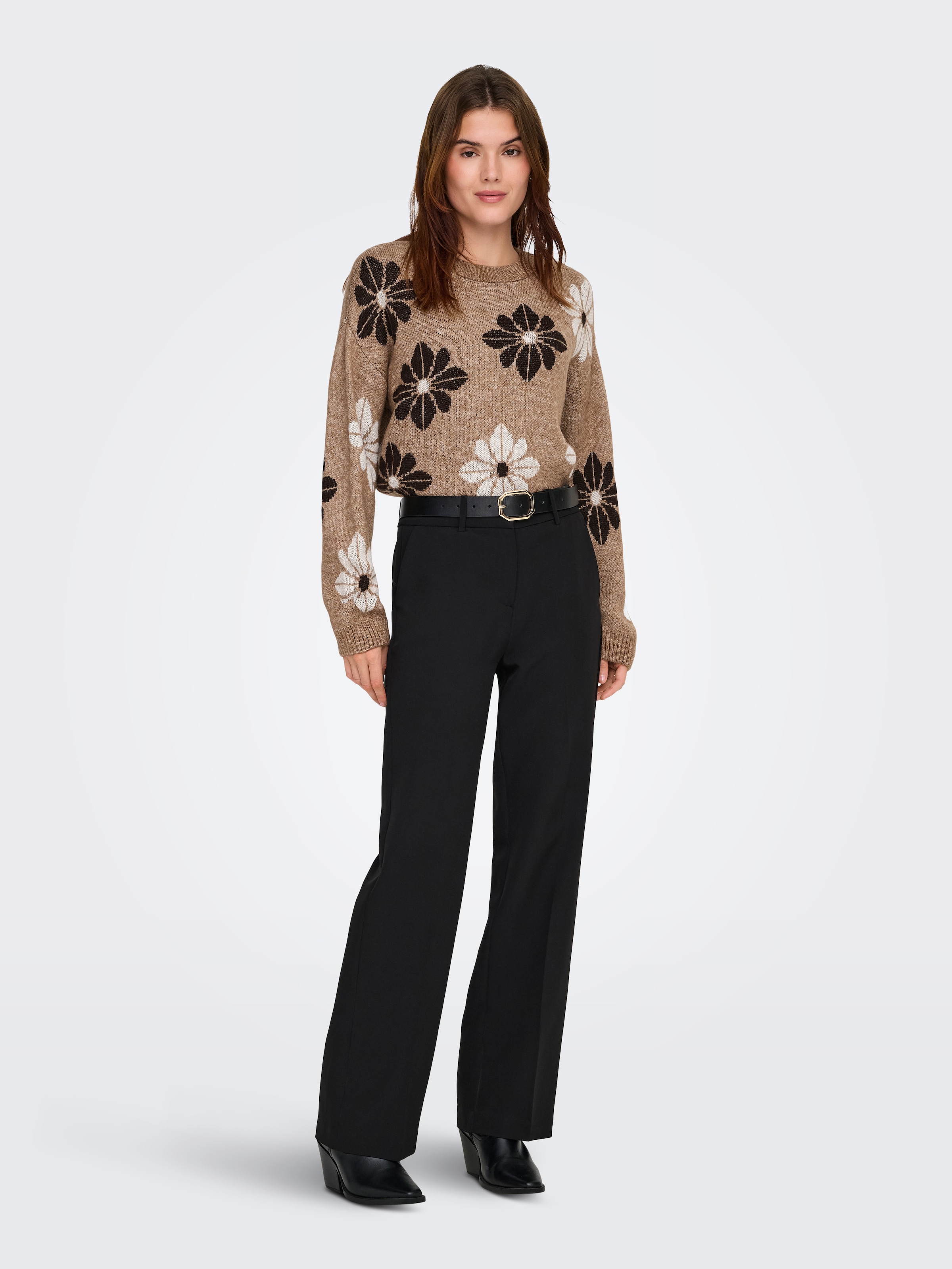 ONLY Rundhalspullover »ONLFREESIA LS FLOWER O-NECK RP KNT« mit Blümchen - Strickmuster