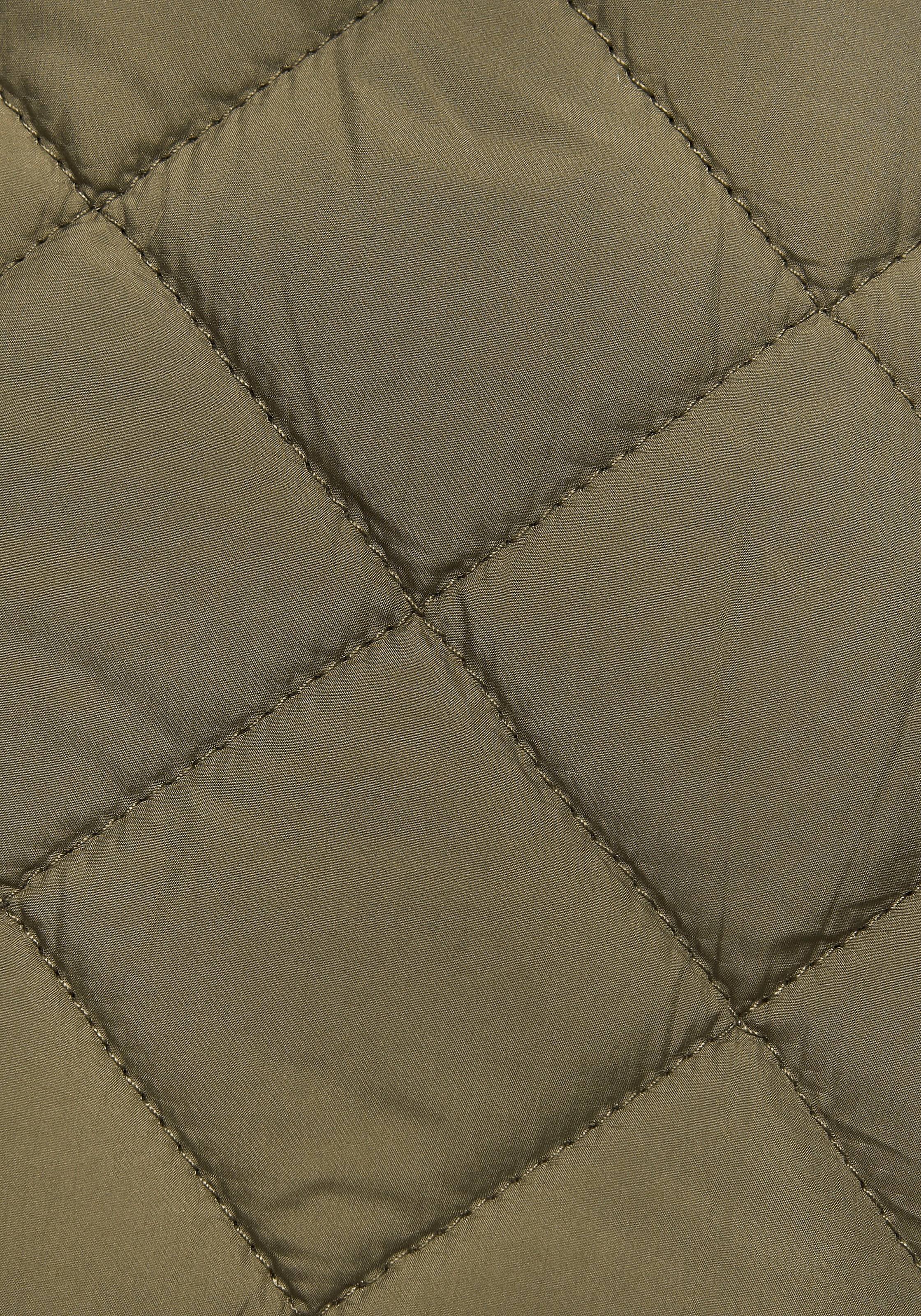 French Connection Steppjacke, mit geripptem Stehkragen