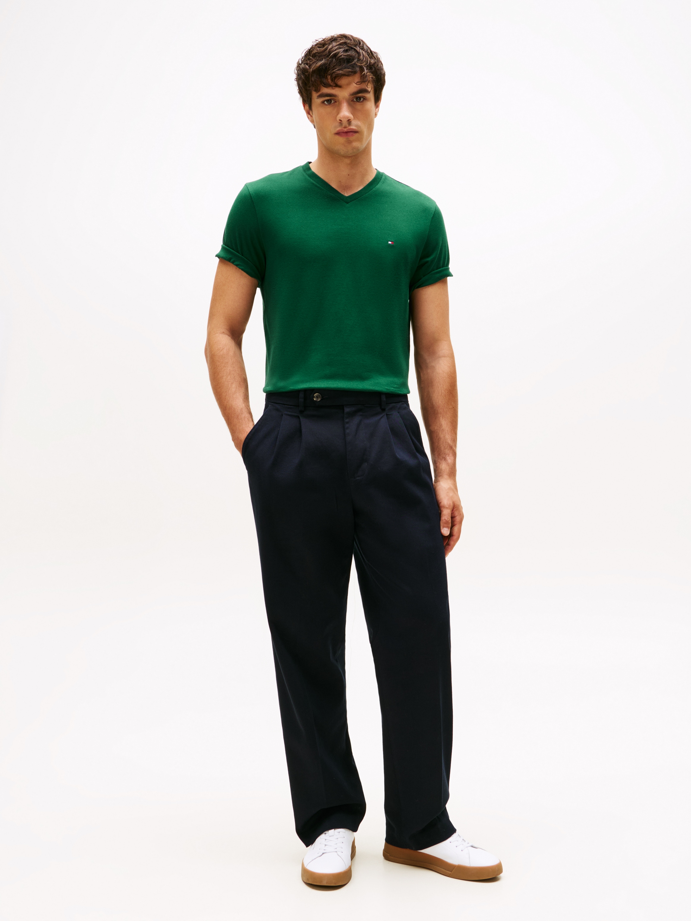 Tommy Hilfiger V-Shirt »ESSENTIAL V-NECK TEE«
