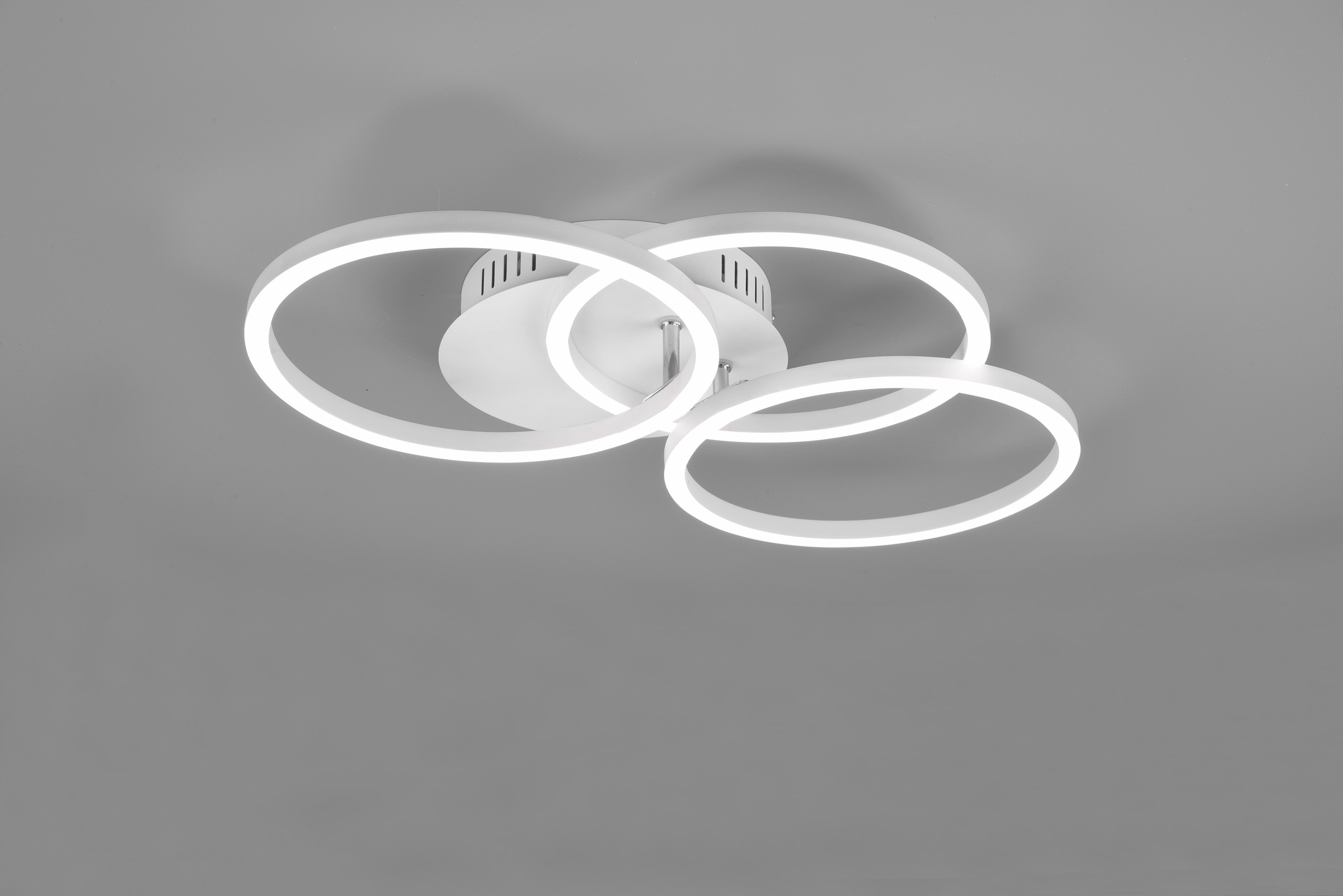 REALITY Leuchten LED Deckenleuchte »Circle« LED-Board 1 Stk. warmweiß - kaltweiß Deckenlampe weiß matt mit schwenkbaren Ringen / inkl. Fernbedienung