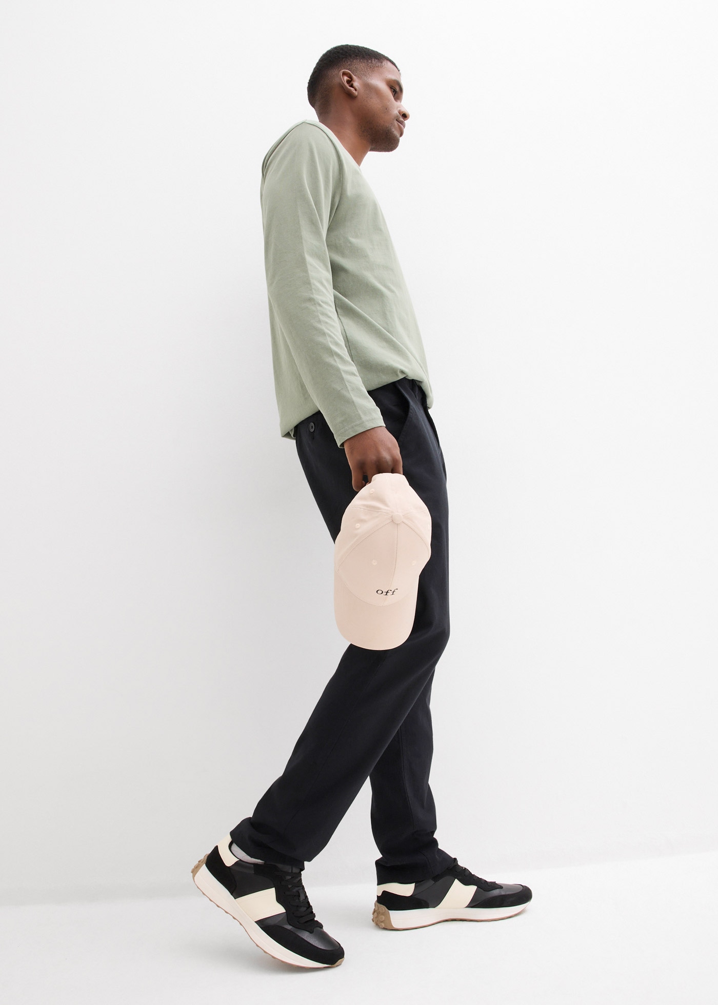 bonprix Chinohose  aus Leinen und Baumwolle, Regular Fit, im Chino-Stil