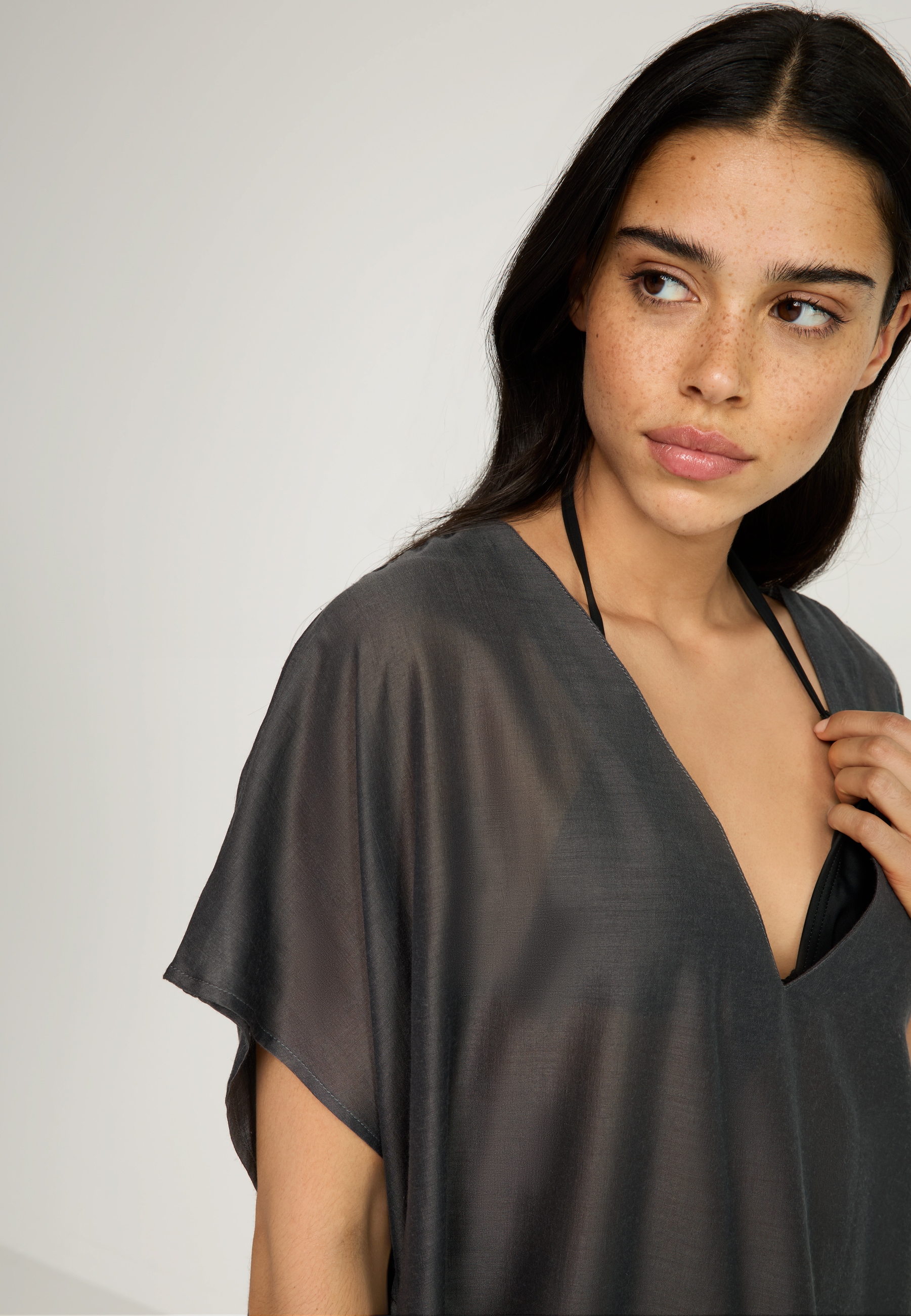 LSCN by LASCANA Chiffontunika, seitlich zum Knoten, transparente Strandtunika