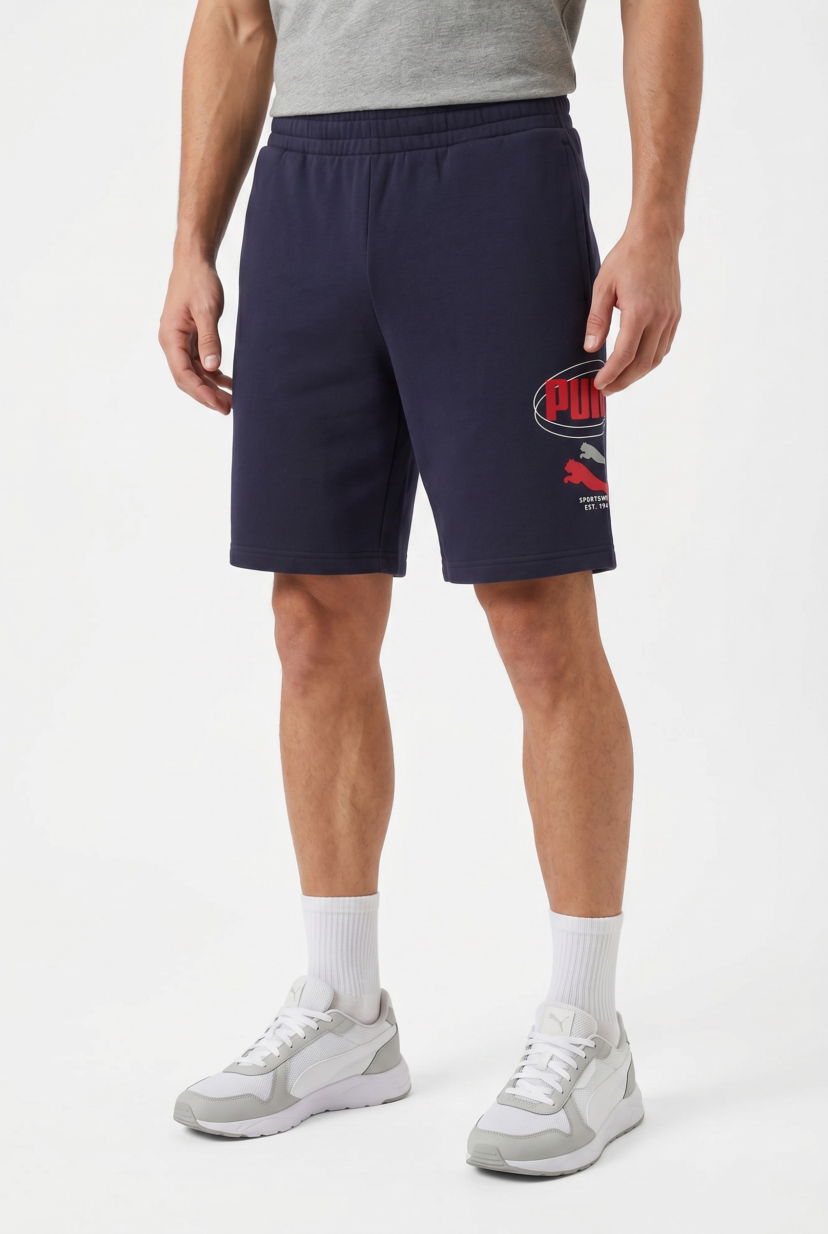 PUMA Trainingsshorts »ESS LOGO LAB  STORY 1 SHORTS  10’’ TR«  Regular Fit, sportlicher Stil, mit Eingrifftaschen