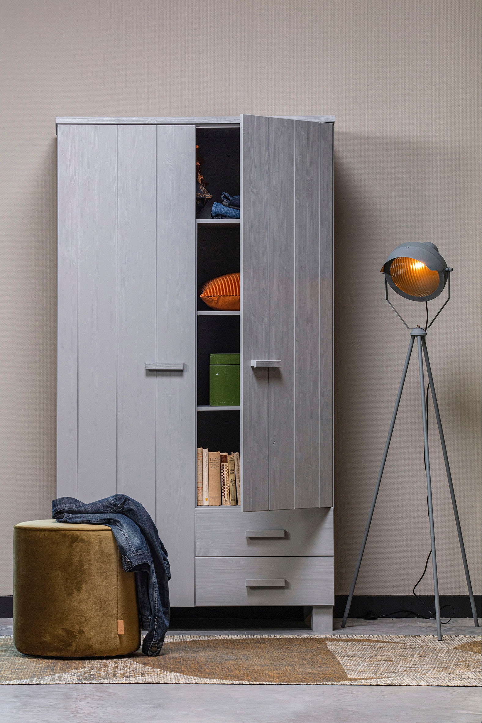 WOOOD Garderobenschrank »Dennis« mit Kleiderstange, viel Stauraum, B 111 cm x H 202 cm