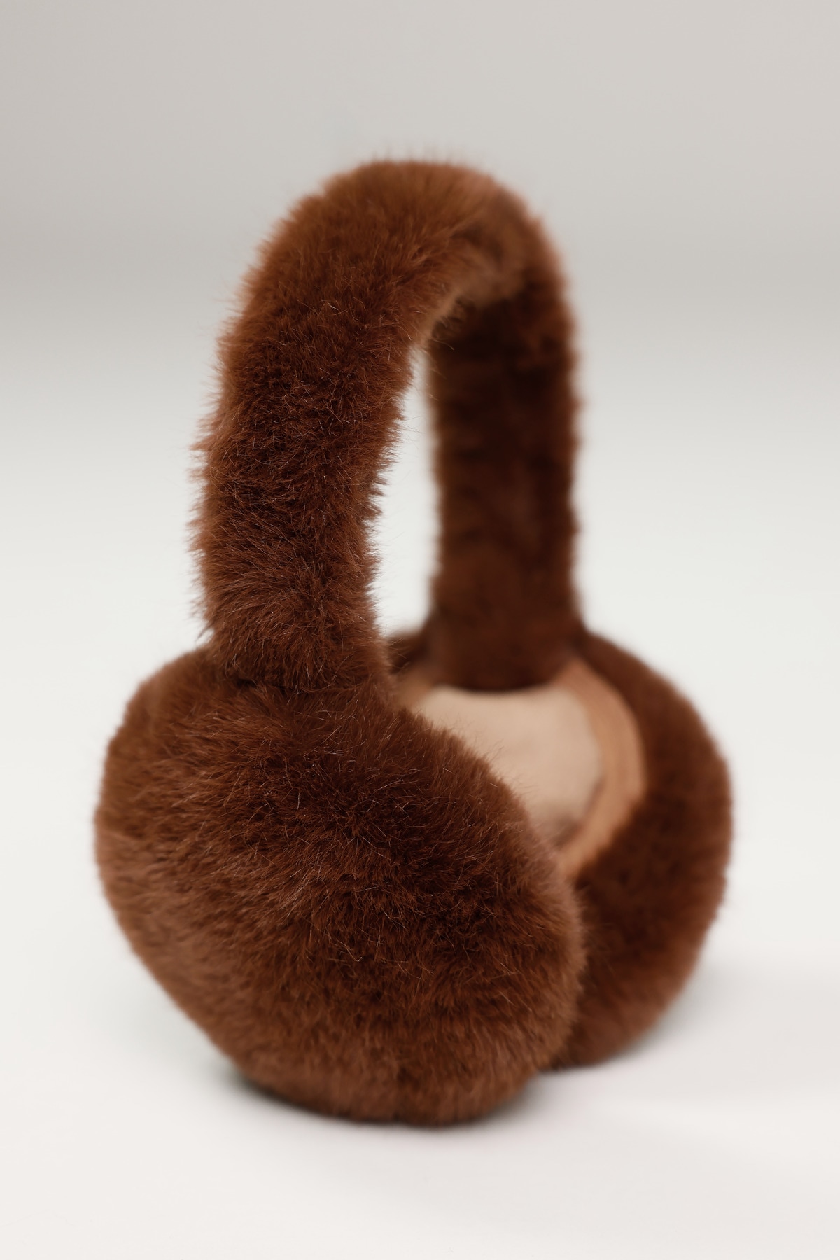 Monari Ohrenwärmer Regular fit mit Fellimitat