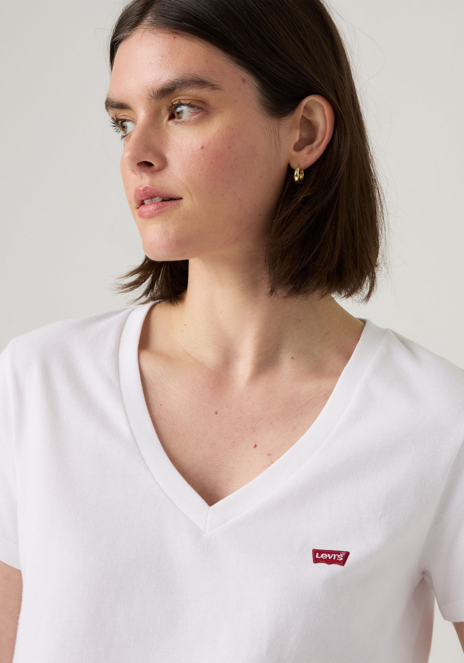 Levi's® T-Shirt »VNECK TEE 2 PACK«, (Packung, 2 tlg.)