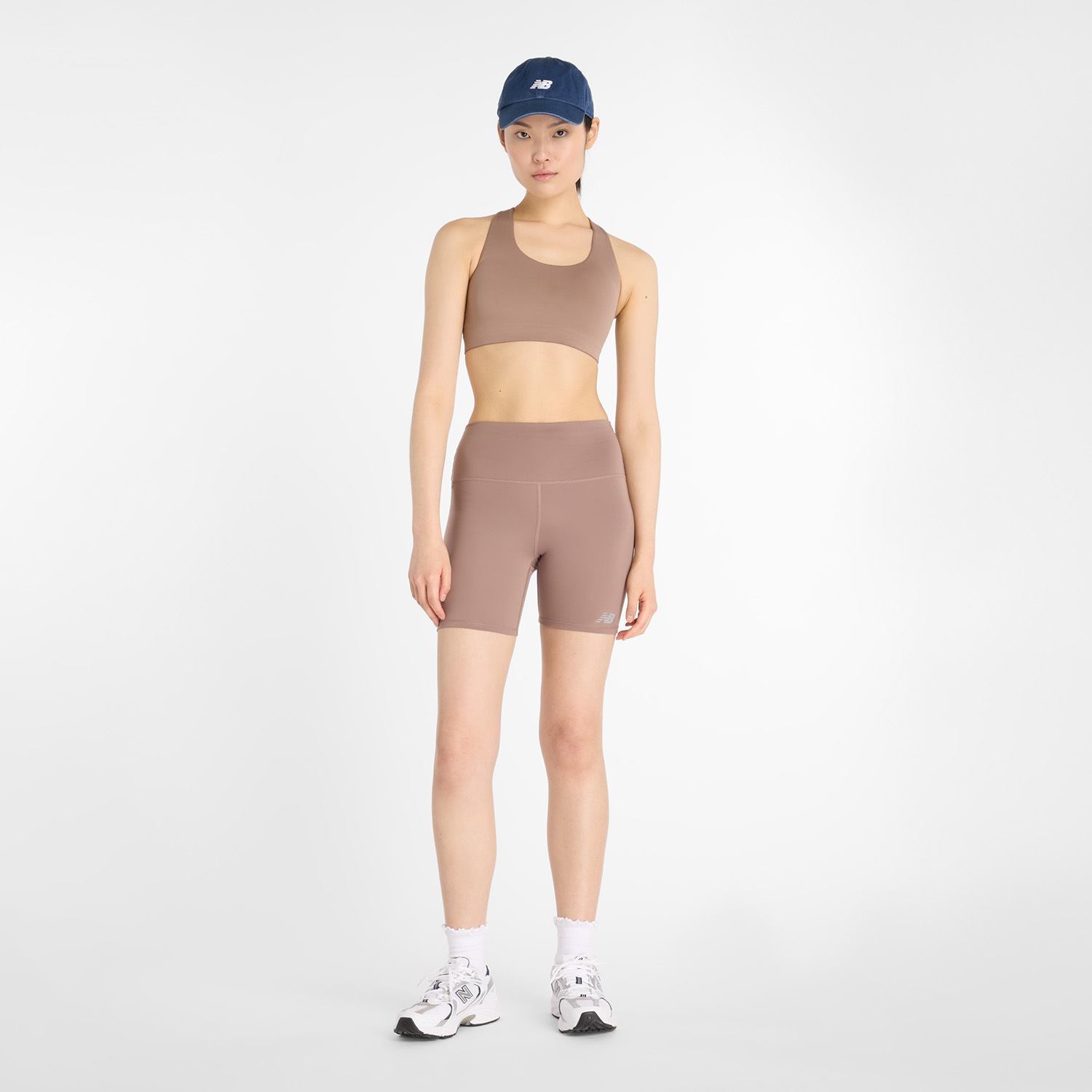 New Balance Laufshorts »Harmony High Rise Short 6"«