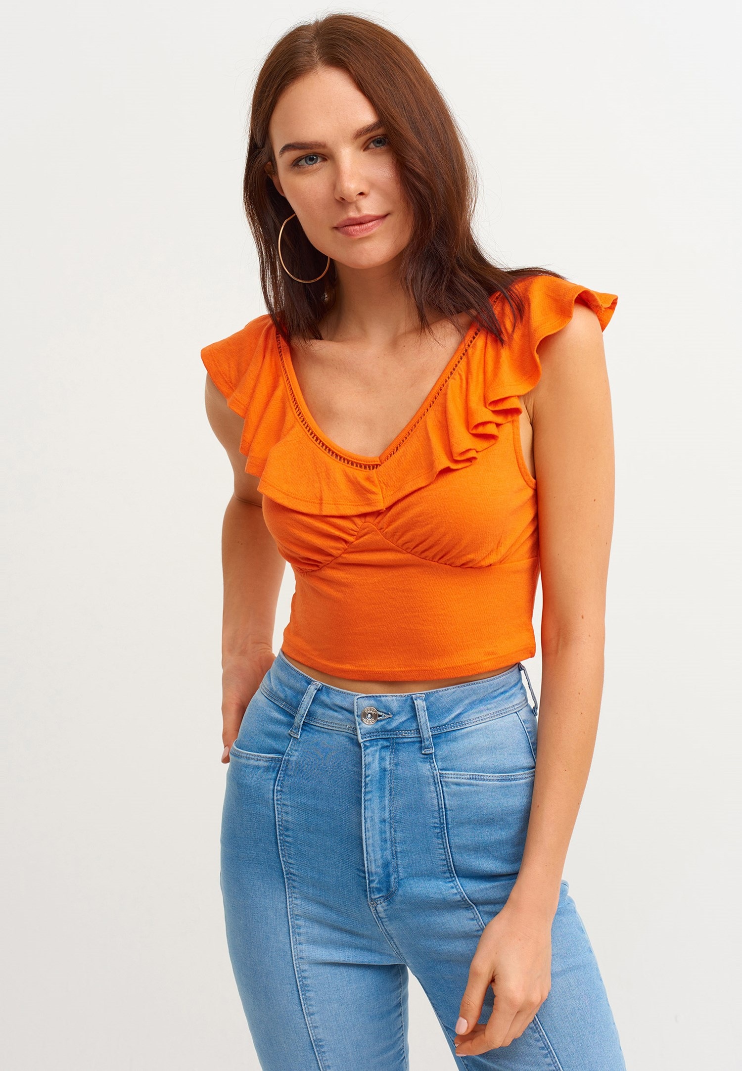 OXXO V-Shirt, mit Volant Details und Schnürdetail