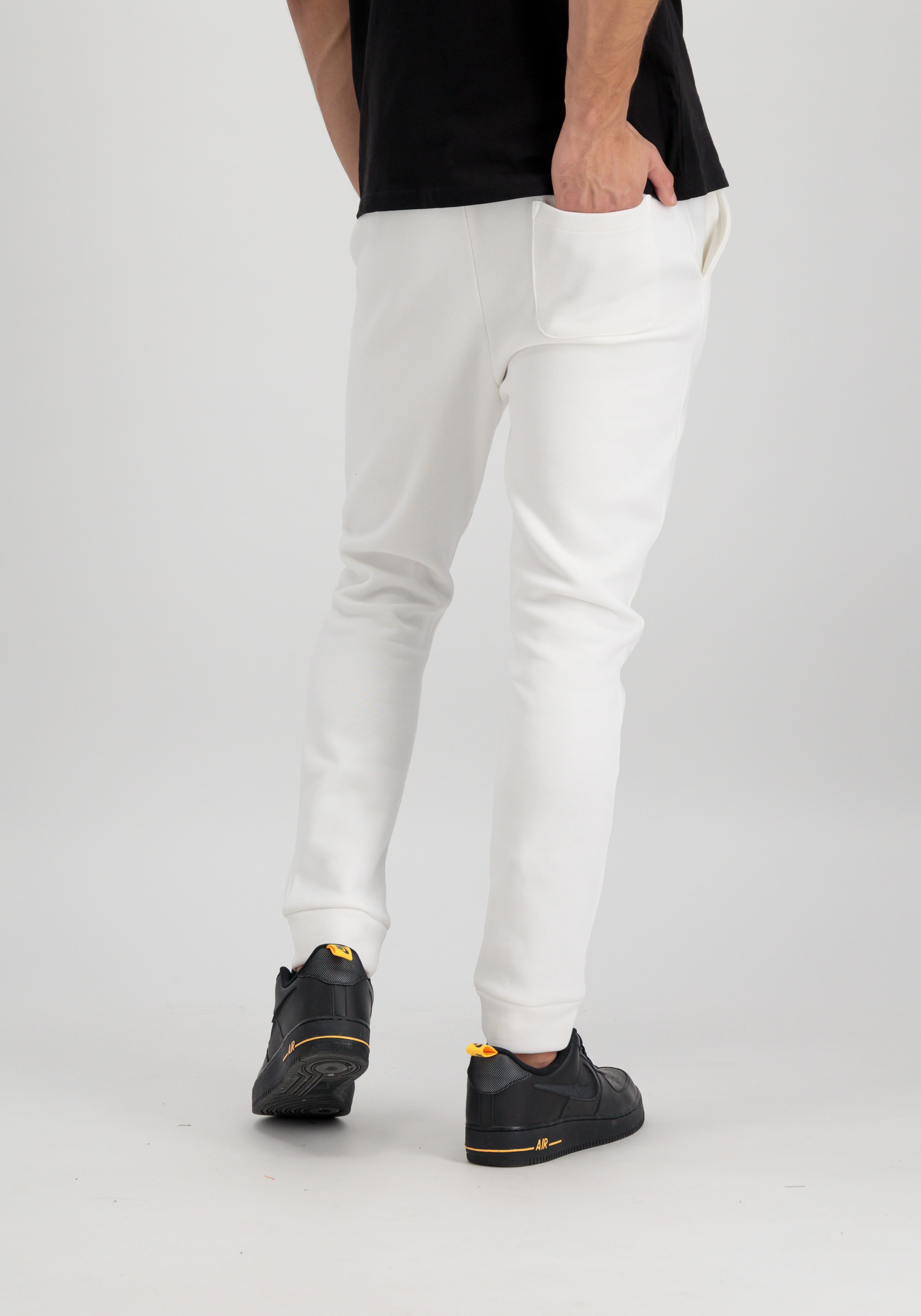 Alpha Industries Jogginghose »Alpha Industries Men - Jogger Organics EMB Jogger«