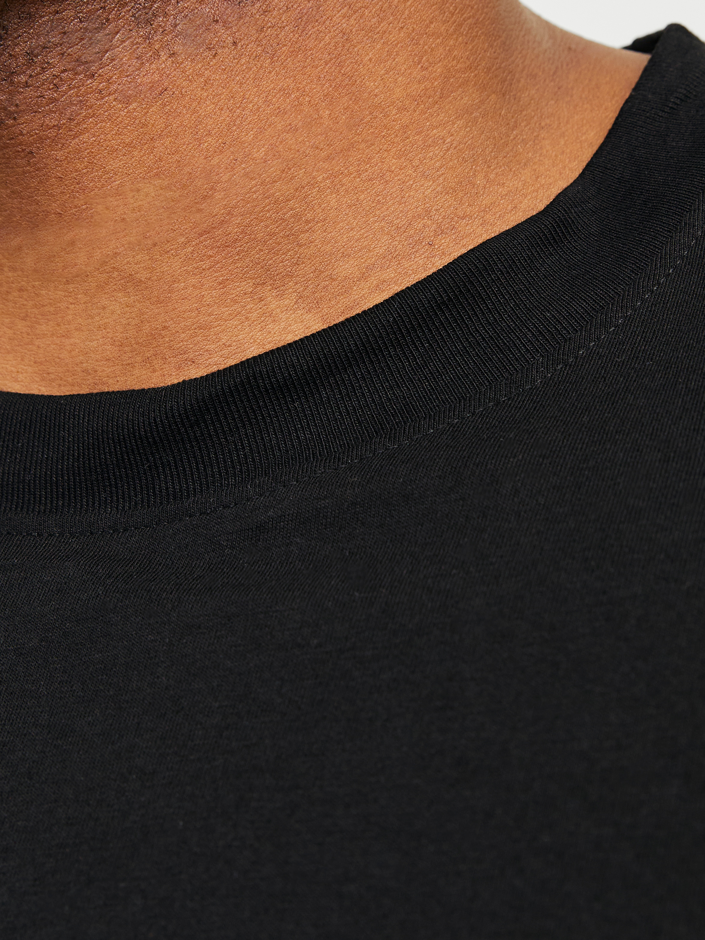 Jack & Jones PlusSize T-Shirt »JJEBRADLEY TEE SS NOOS PLS«, mit Rundhalsausschnitt