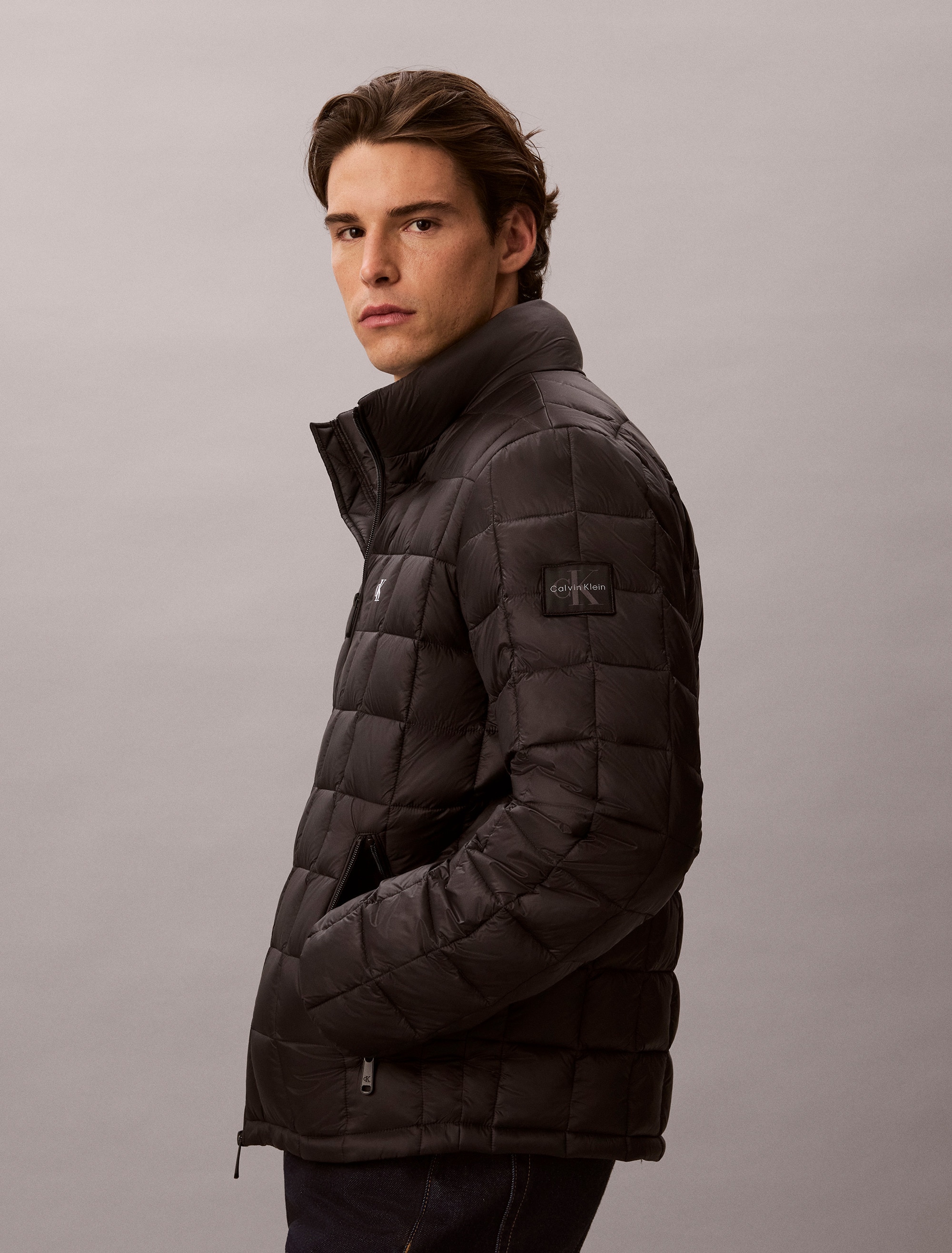 Calvin Klein Jeans Steppjacke Stehkragen, 2-Wege-Zipper, modische Steppung