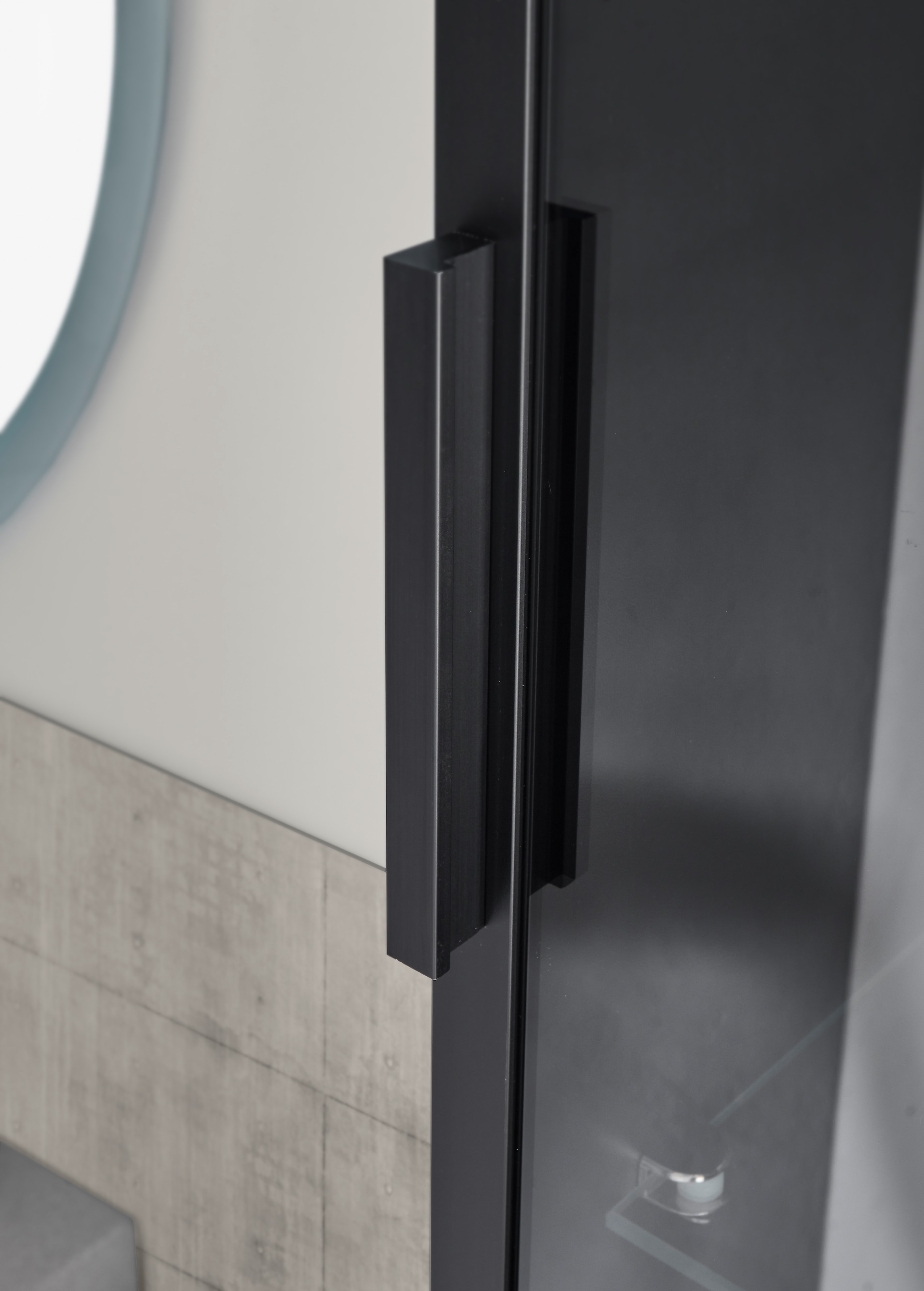 BASIC by Balculina Hochschrank »Loris BxHxT 40x140x32 cm« 1 Stk. tlg. Breite 40cm, Softclose, Glastür