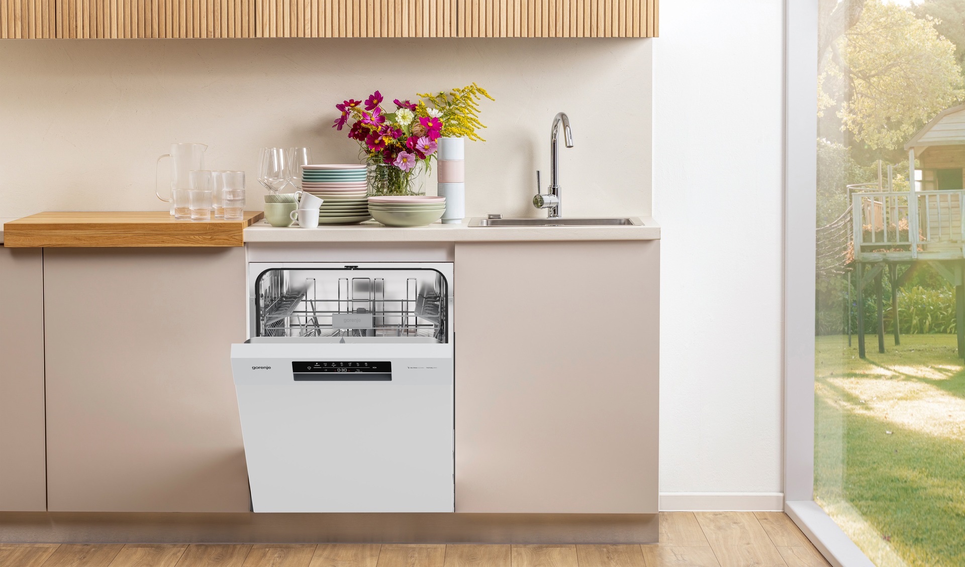 GORENJE Unterbaugeschirrspüler »GU642C90W« 9,7 l 14 tlg. Maßgedecke auto. Türöffnung, Hygiene Programm, Startzeitvorwahl