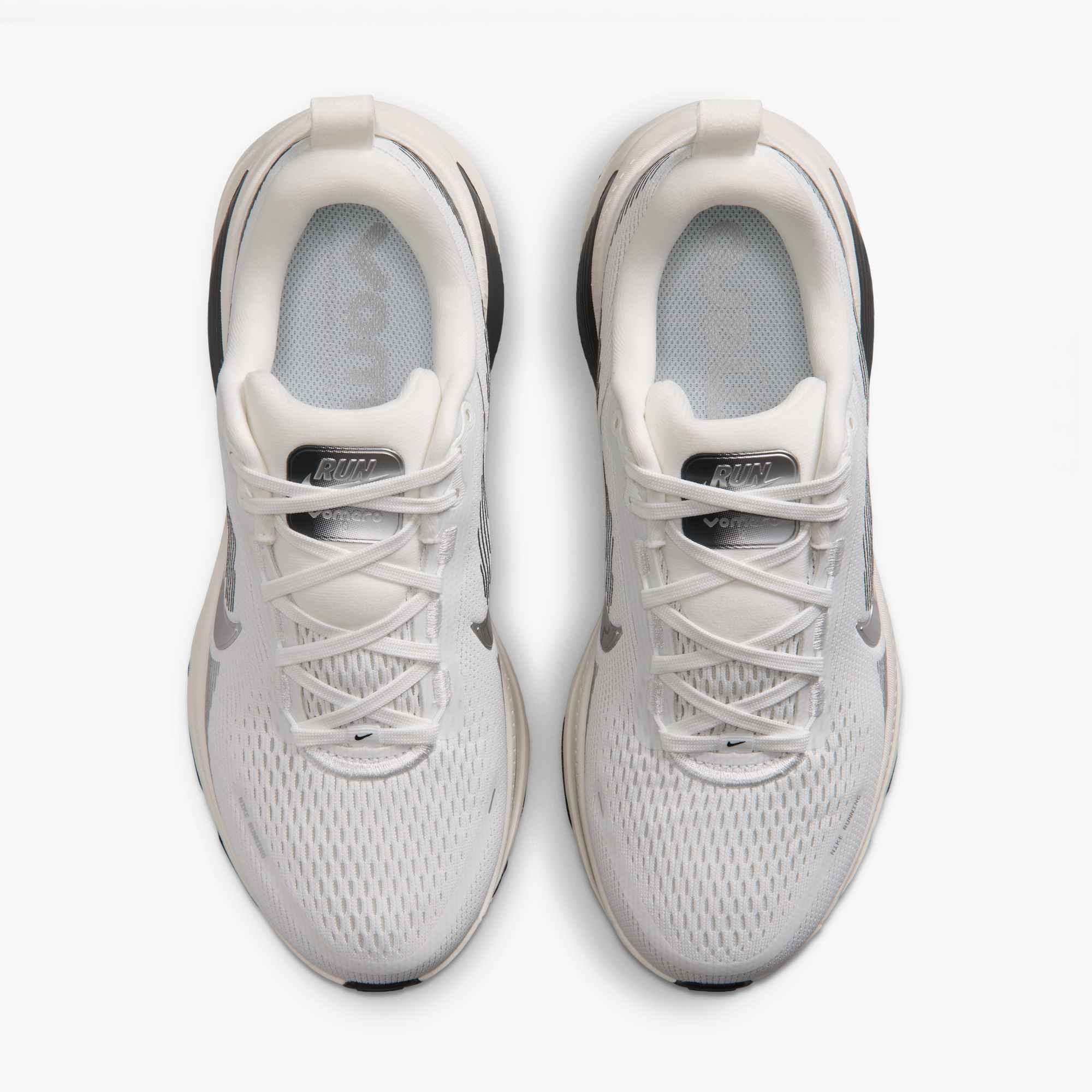 Nike Laufschuh »W VOMERO 18 ESS«  doppellagige, maximale Dämpfung für ein komfortables Laufgefühl