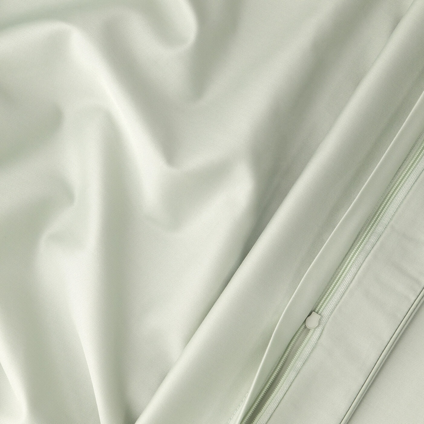 Florella Bettwäsche »Uni, Decade-Edel-Satin aus 100 % Baumwolle«, mit aufwendig gearbeiteter Biese am Kissen