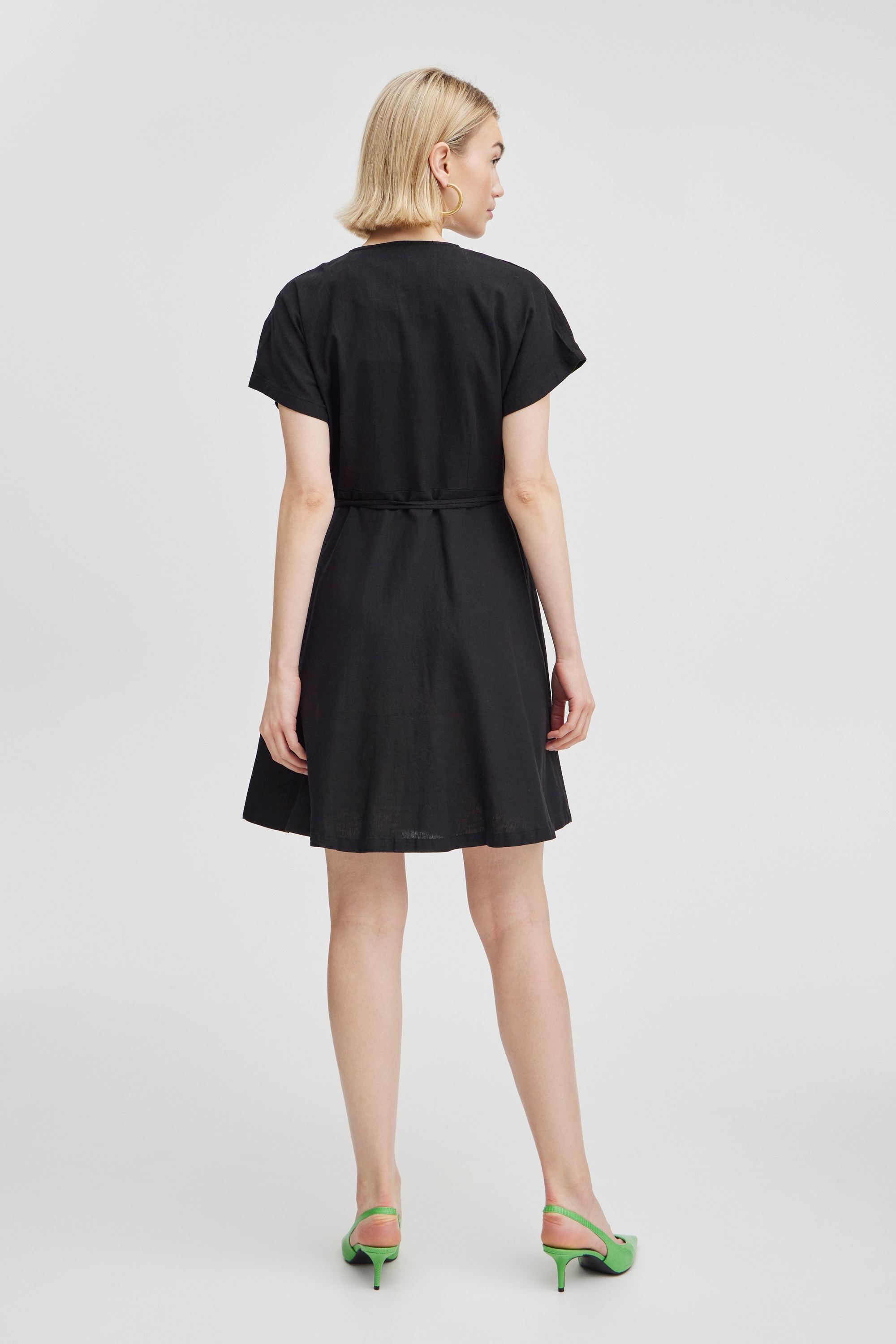 b.young Midikleid »Kleid BYFALAKKA«