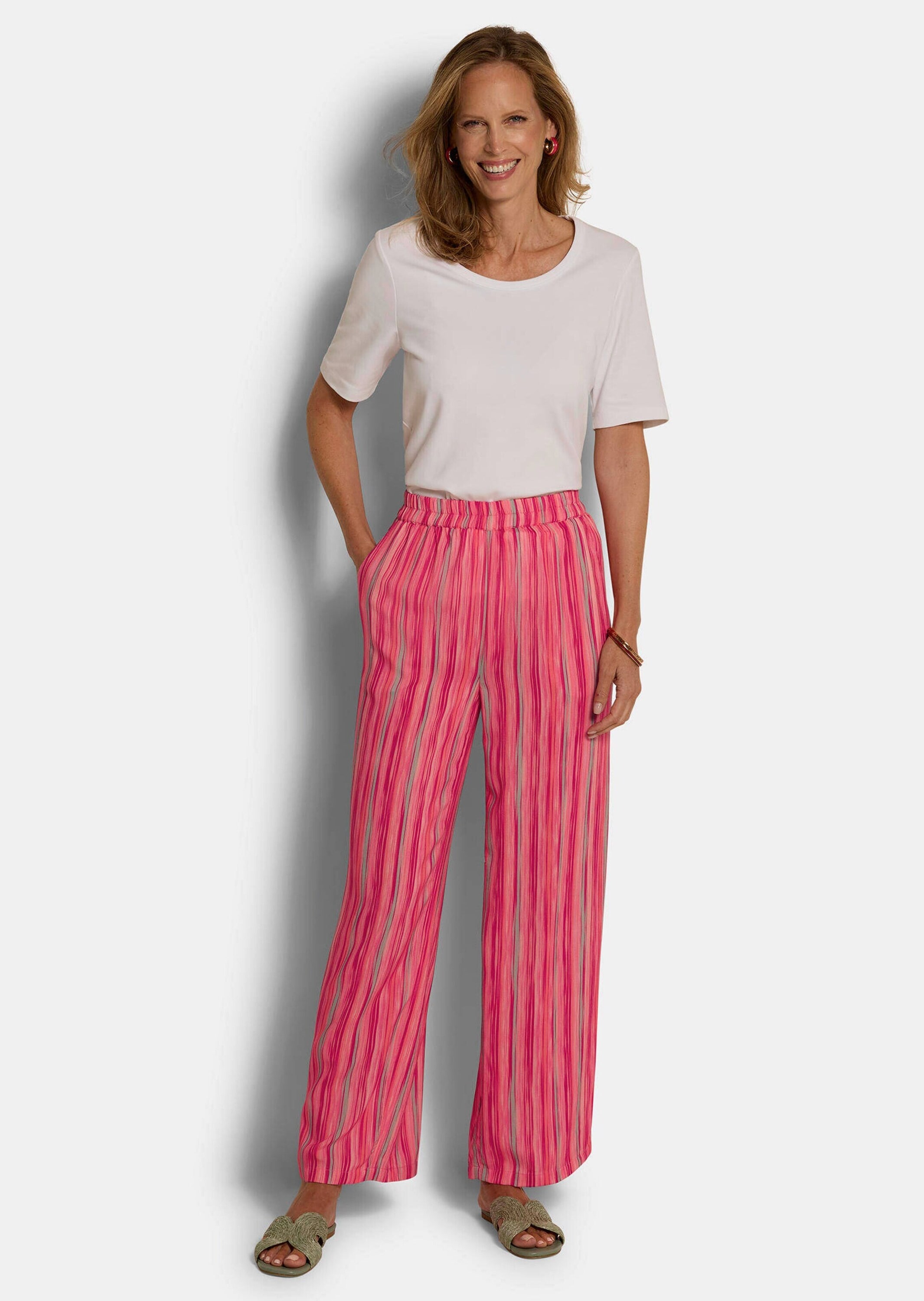 GOLDNER Stoffhose »Kurzgröße Palazzohose VERA mit Längsstreifen«