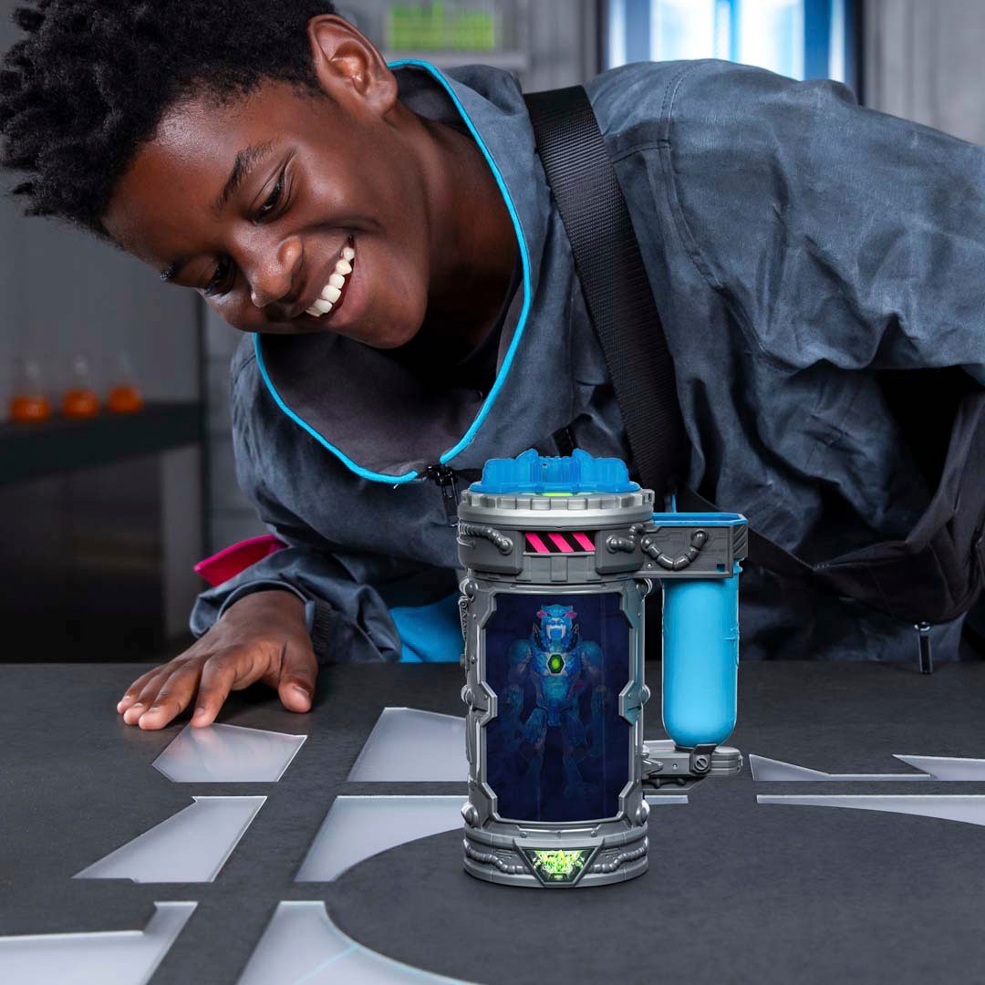 Moose Spielfigur »MrBeast Lab Mutato: Stealth Panther«