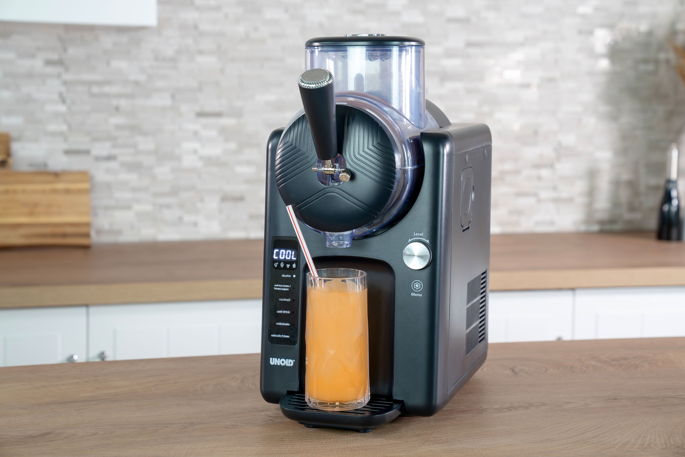 Unold Slush-Eismaschine »2in1 Slush- & Softeismaschine Sofie - Schwarz« 2 l 150 W