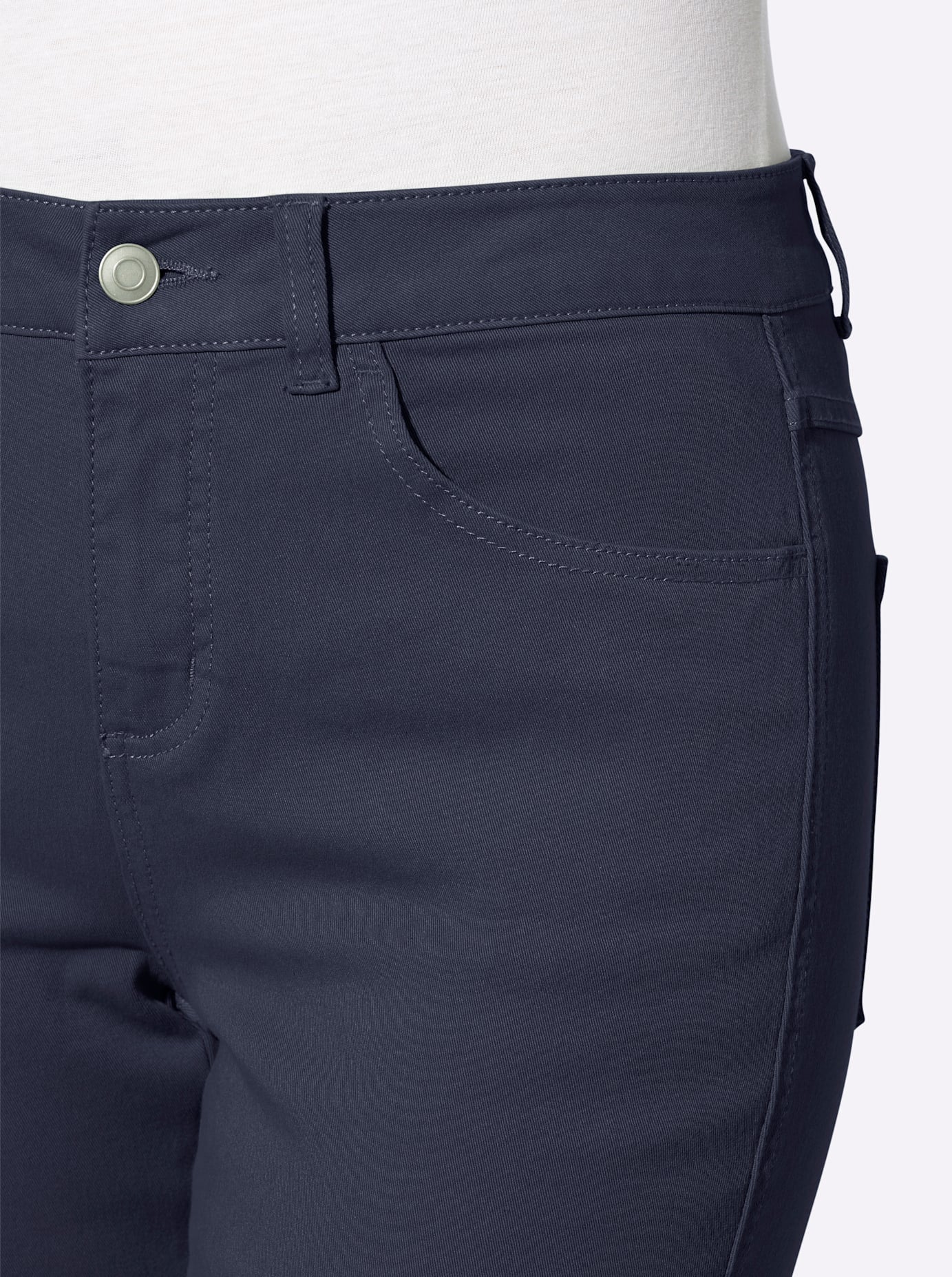 Classic Basics Bequeme Jeans 1