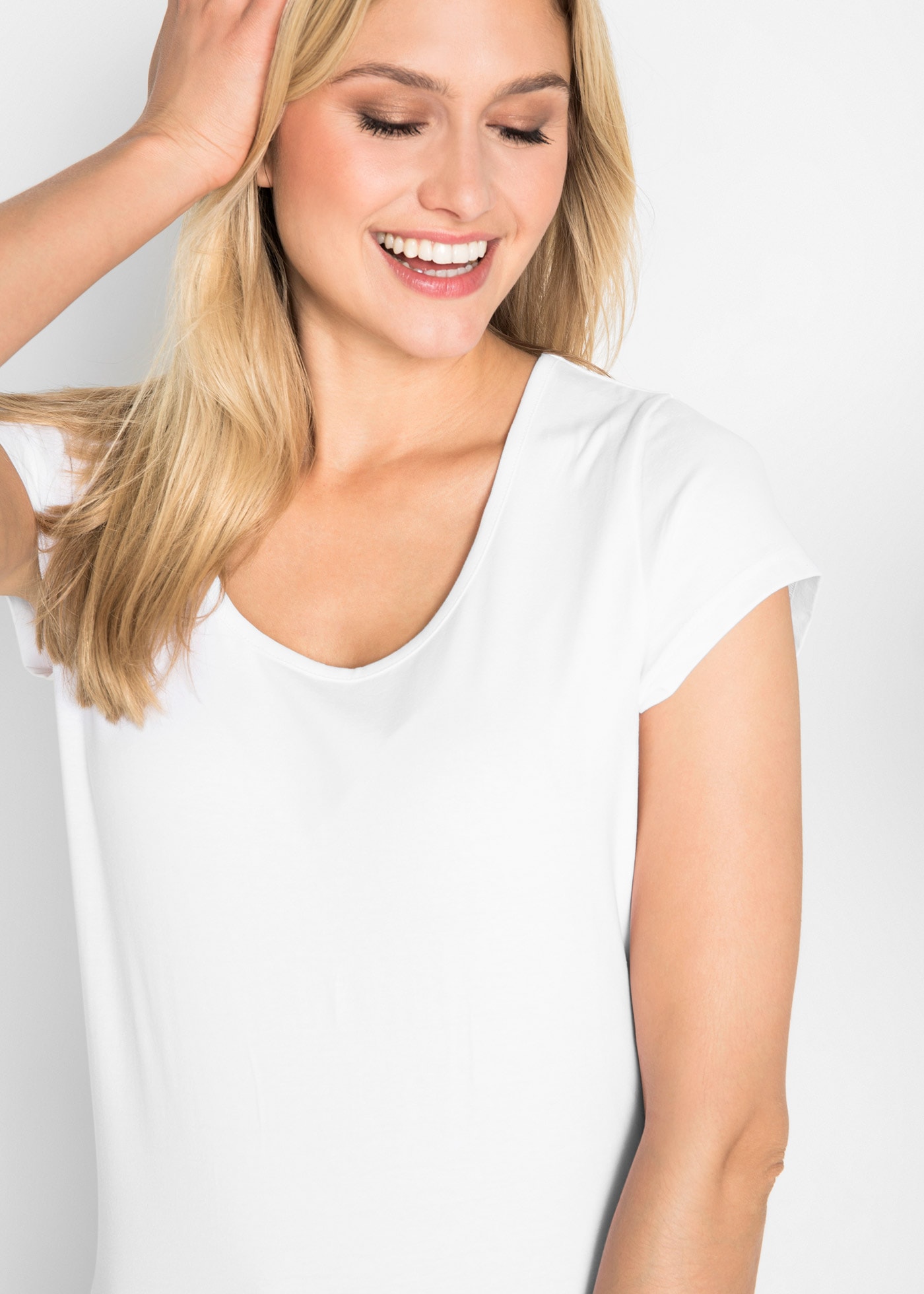 bonprix T-Shirt figurbetonte slim fit Passform, Kurzarm, aus Baumwolle und Elasthan