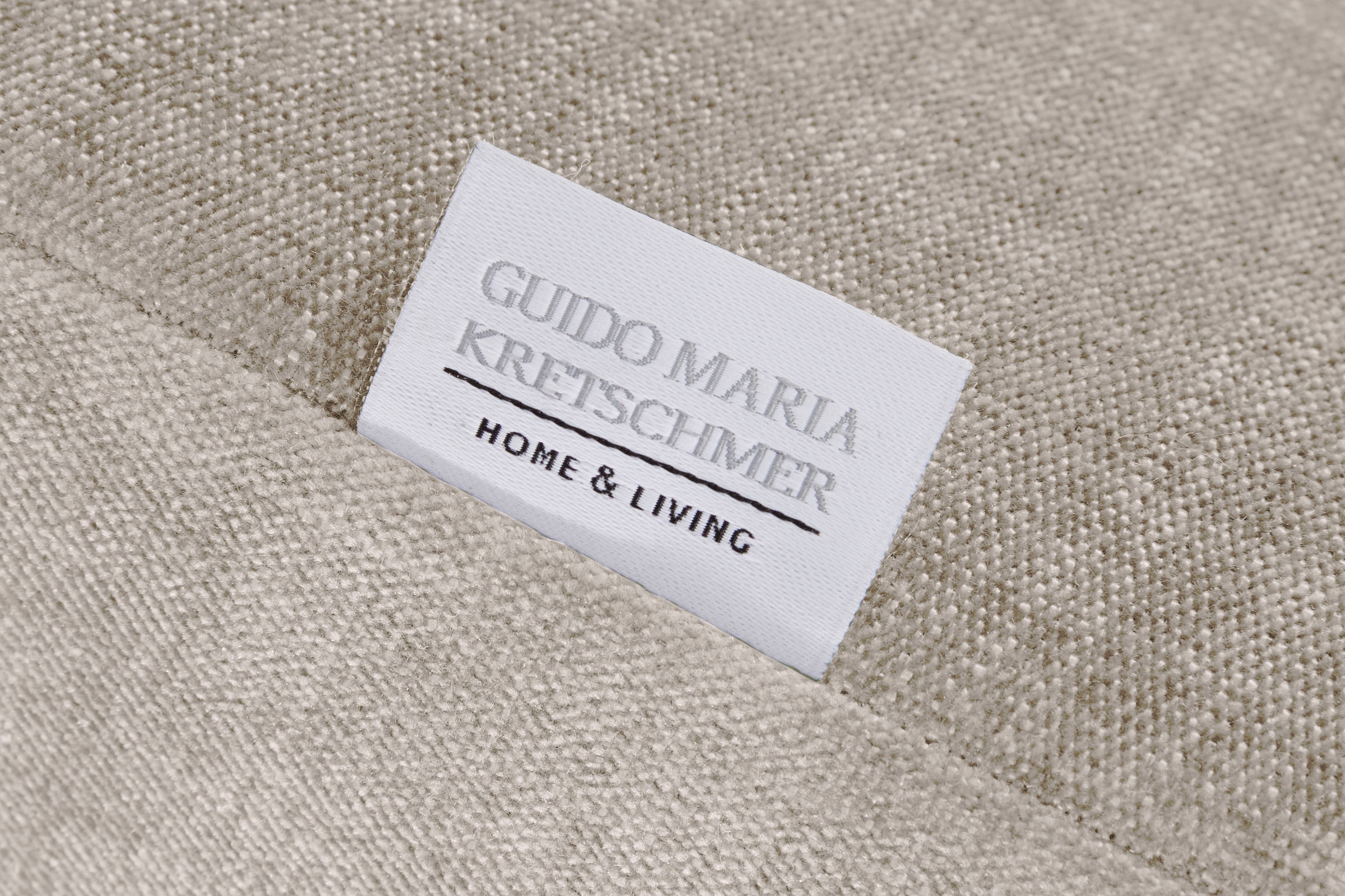 Guido Maria Kretschmer Home&Living 2-Sitzer »Skara«, Lounge-Sofa mit Federkernpolsterung, in vielen Bezugsvarianten