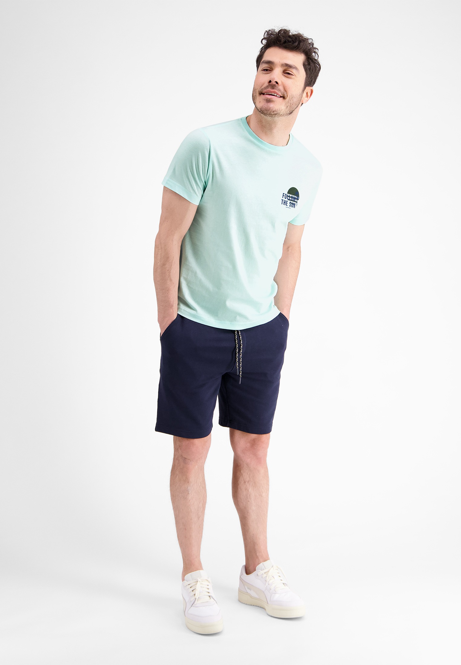 LERROS T-Shirt »LERROS T-Shirt mit Brustprint *Follow the sun*«