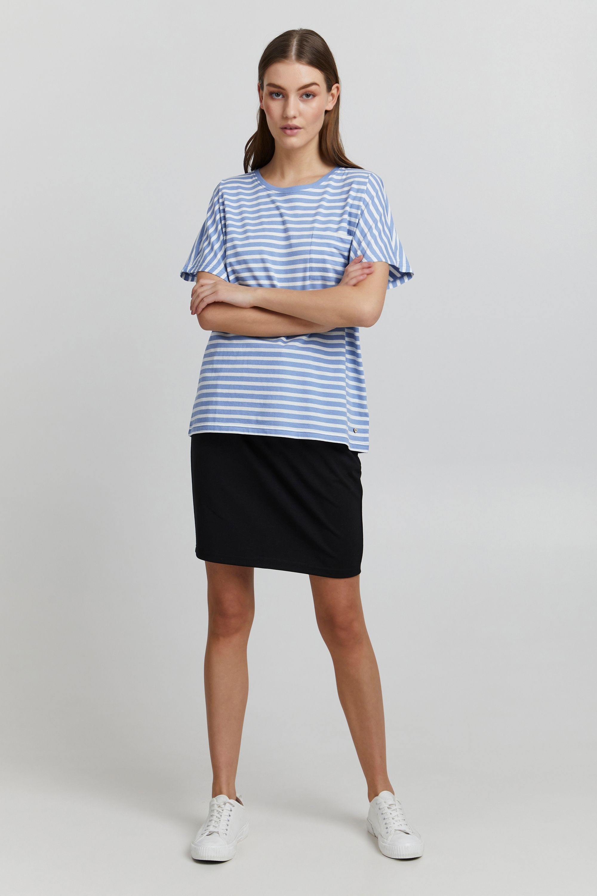 OXMO T-Shirt »T-Shirt OXSteffi«