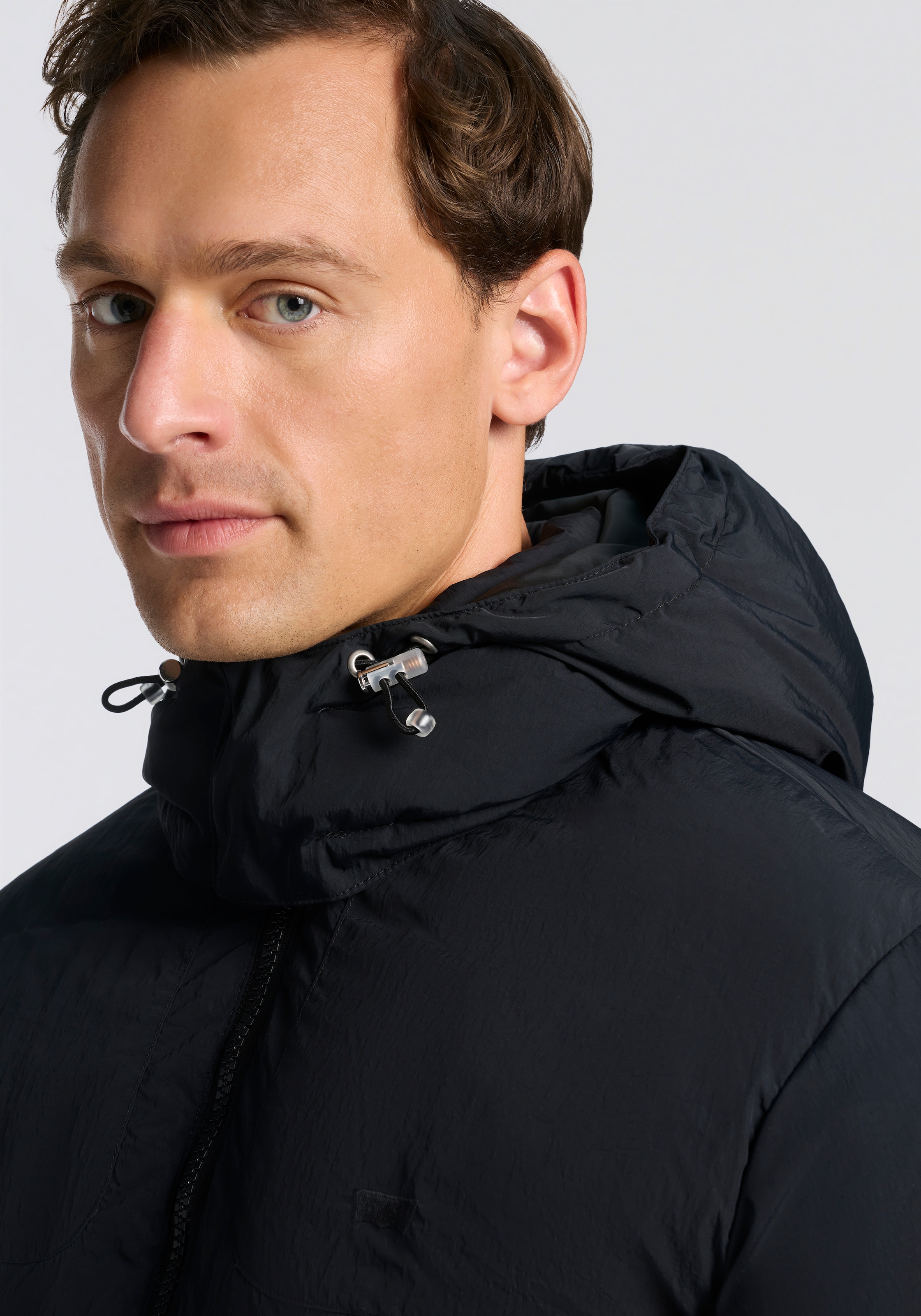 Levi's® Steppjacke »ROCKRIDGE SHORT PUFFER«, mit Kapuze