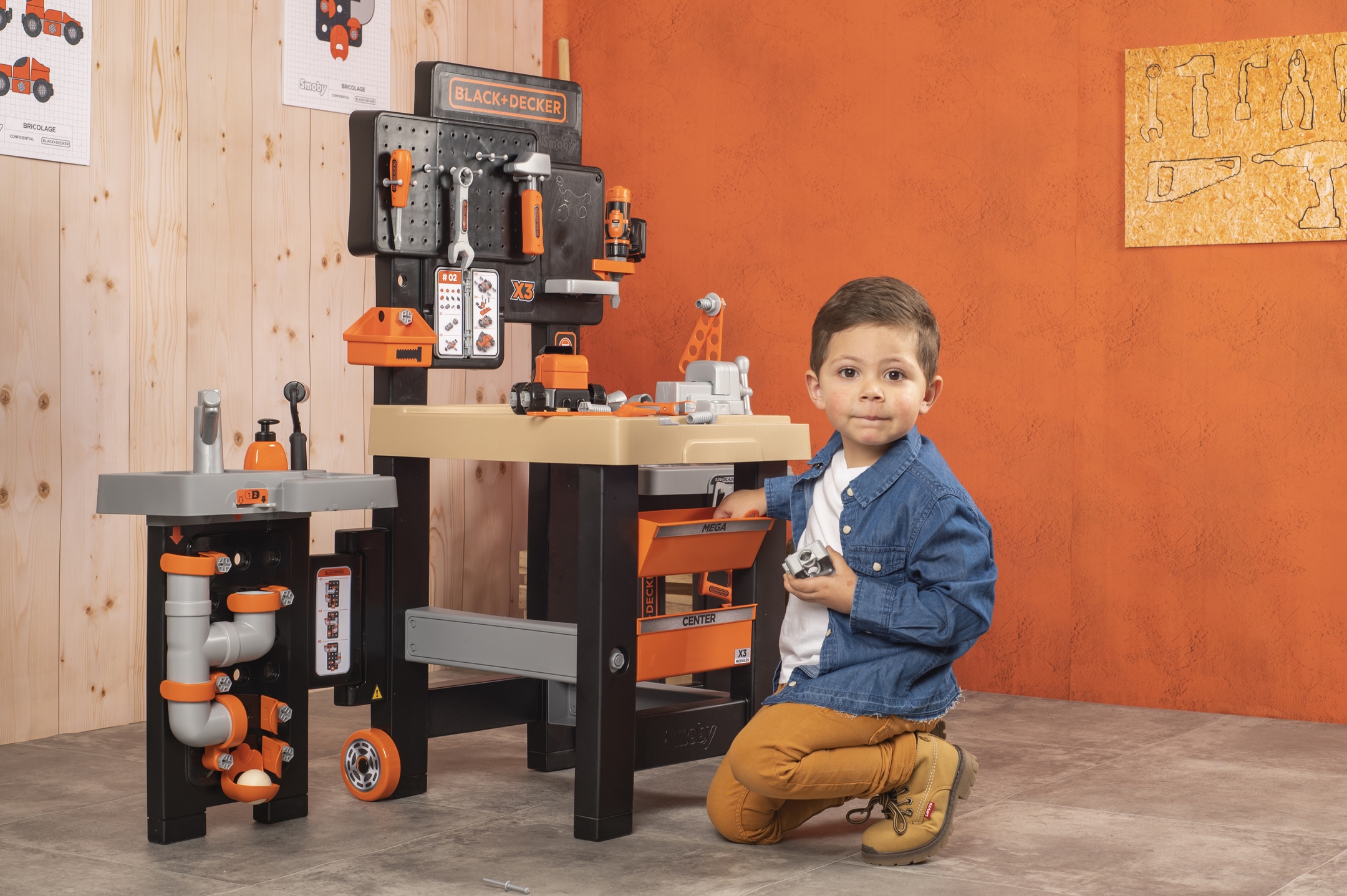 Smoby Spielwerkbank »Black + Decker, Mega Werkbank Center«