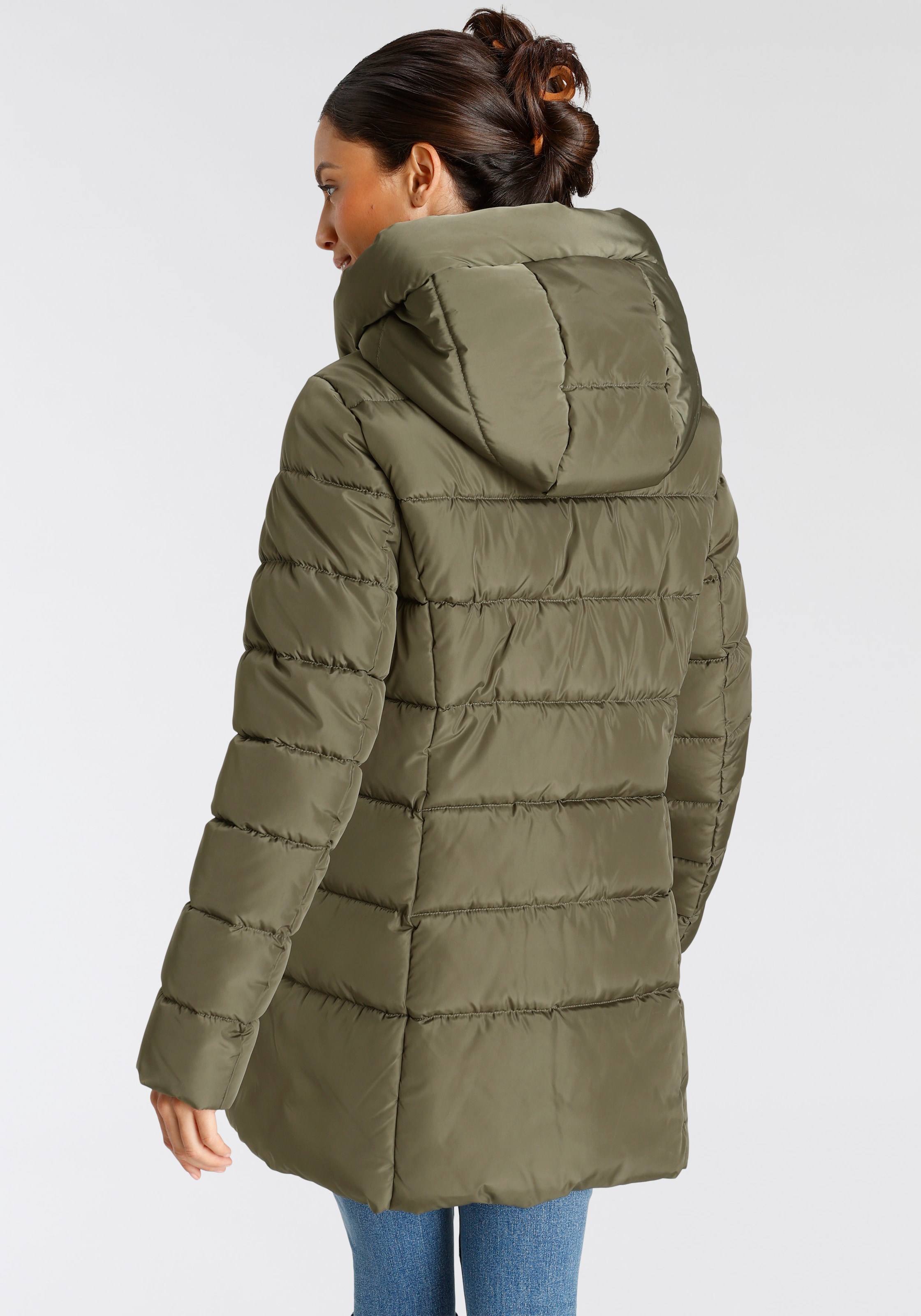 ONLY Steppjacke »ONLTINA PUFFER SHORT COAT OTW«, mit Kapuze, leicht glänzende Oberfläche