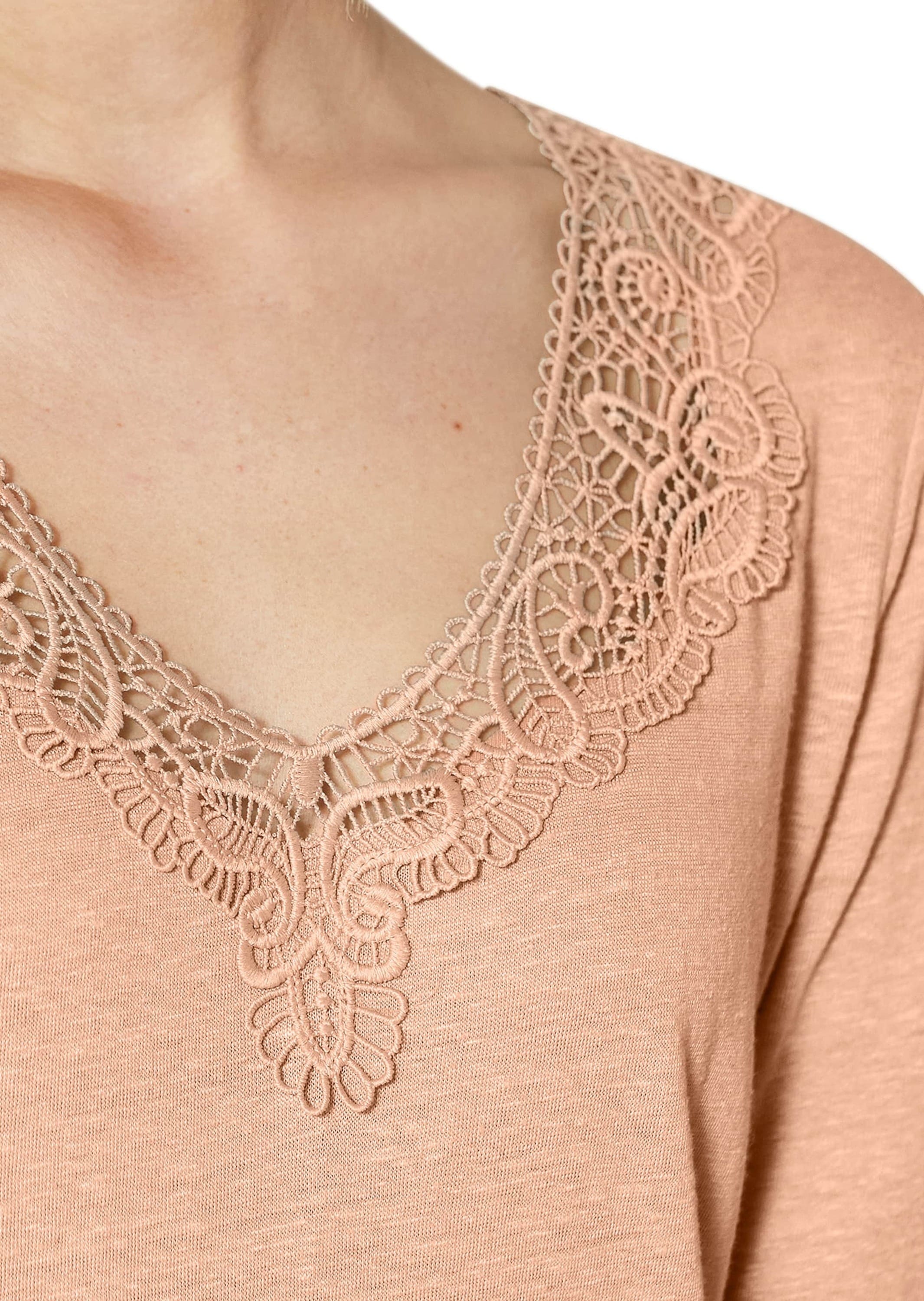 MADELEINE Kurzarmshirt »Shirt Kurzarm-Shirt aus Leinen mit feinem Spitzen-Akzent«