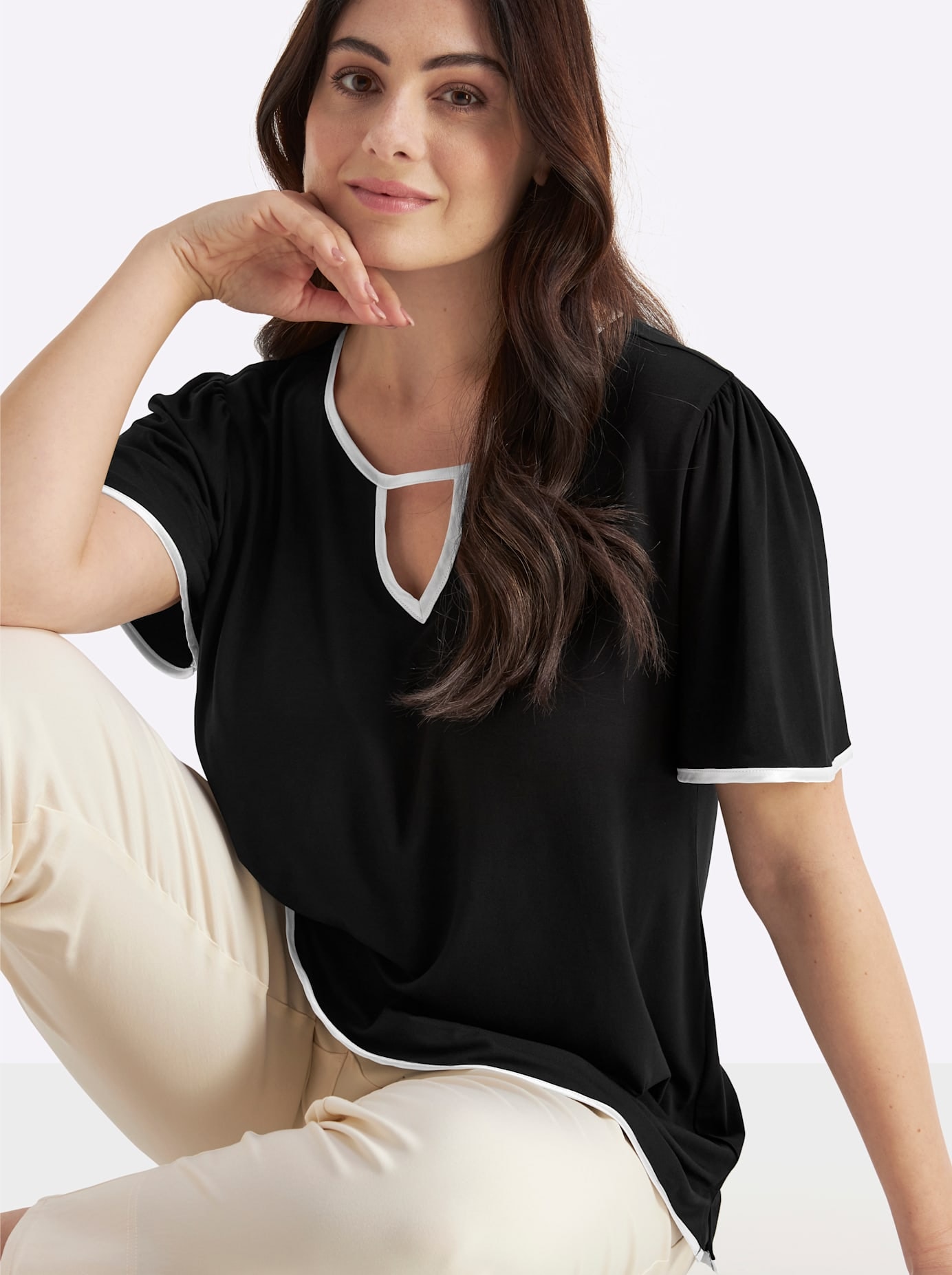 Sheego Rundhalsshirt »Halbarmshirt« 1
