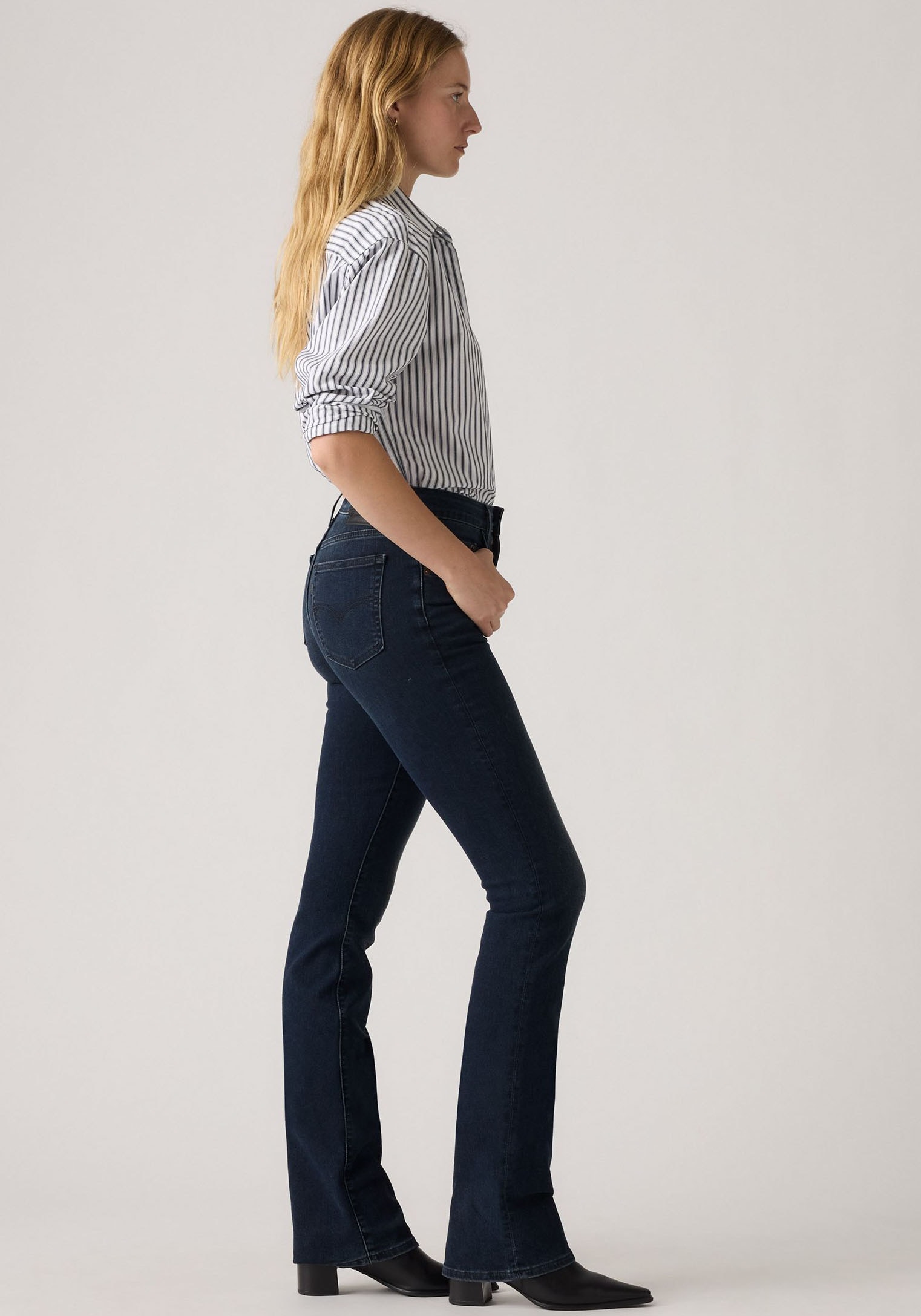Levi's® Bootcut-Jeans »725 High-Rise Bootcut«