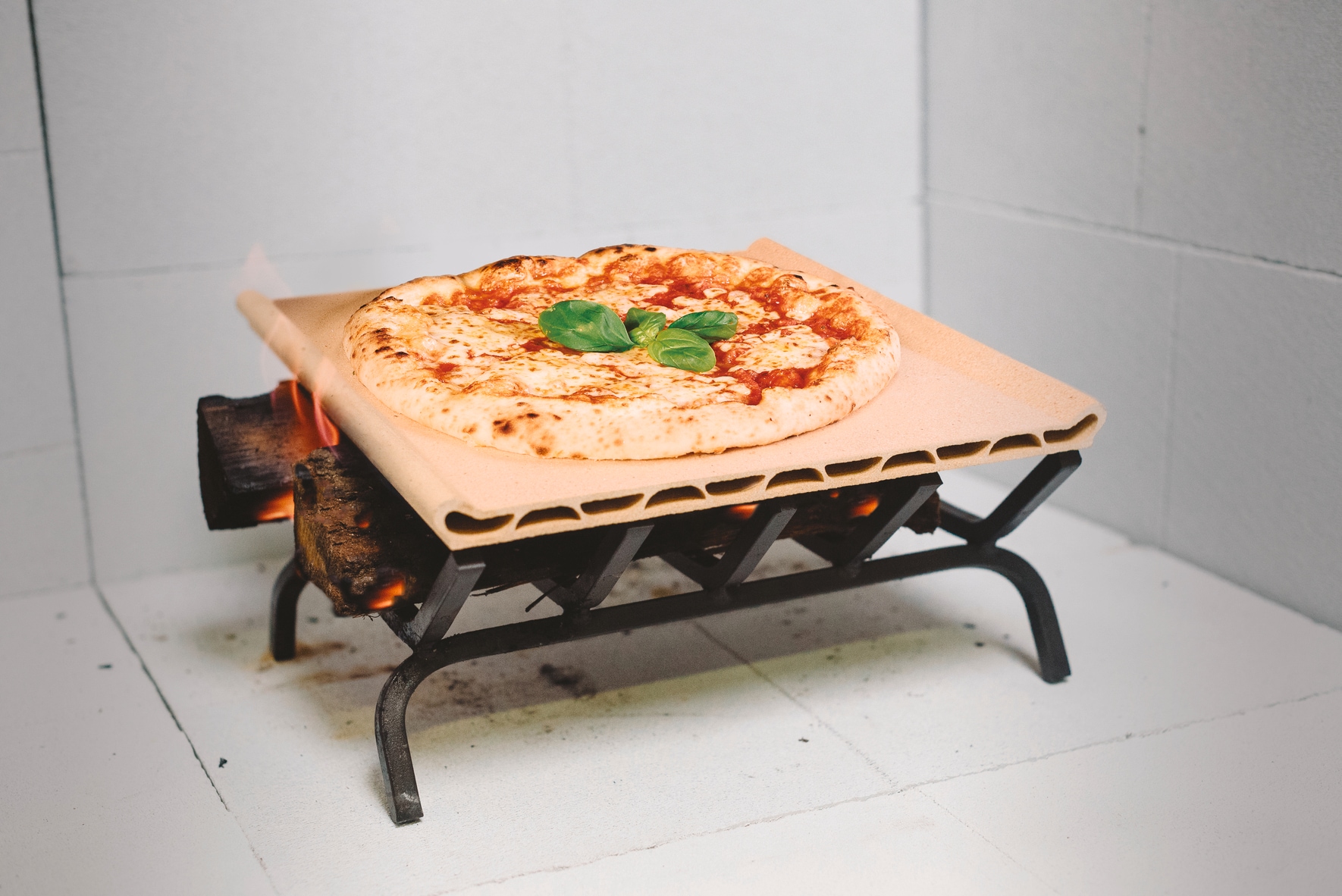 BAUKNECHT Backofen »BBI7 310C PIZZA« mit 1-fach-Teleskopauszug mit Pyrolyse-Selbstreinigung Restaurant-Pizza daheim: 310°C Pizza-Funktion inkl. Pizzastein