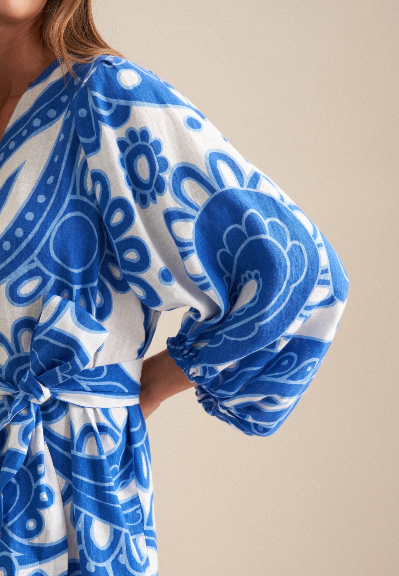 seidensticker Sommerkleid »Schwarze Rose«, 3/4-Arm V-Neck Paisley