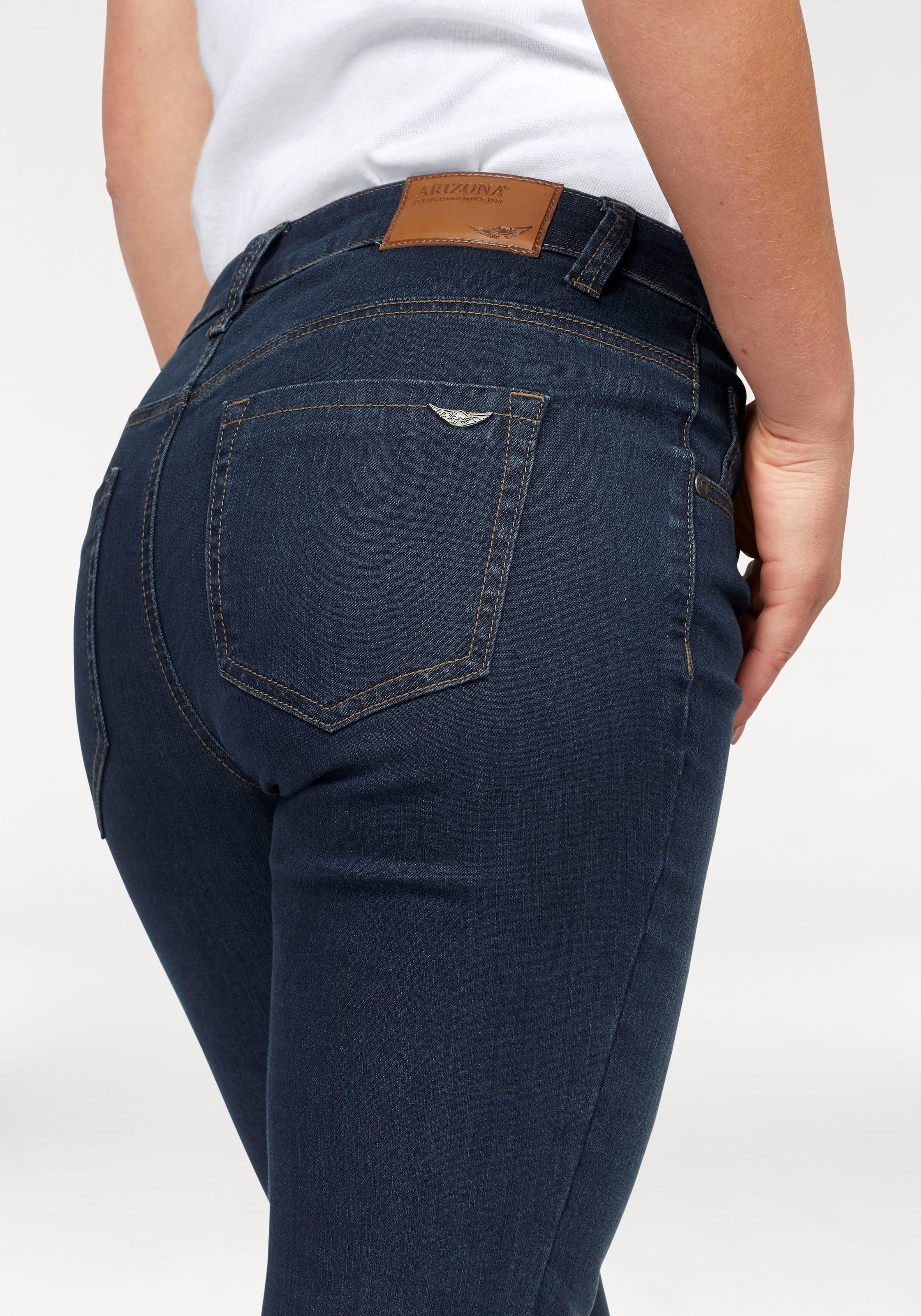 Arizona Slim-fit-Jeans »Curve-Collection«, hohe Leibhöhe, Five-Pocket-Design, Zip-Fly
