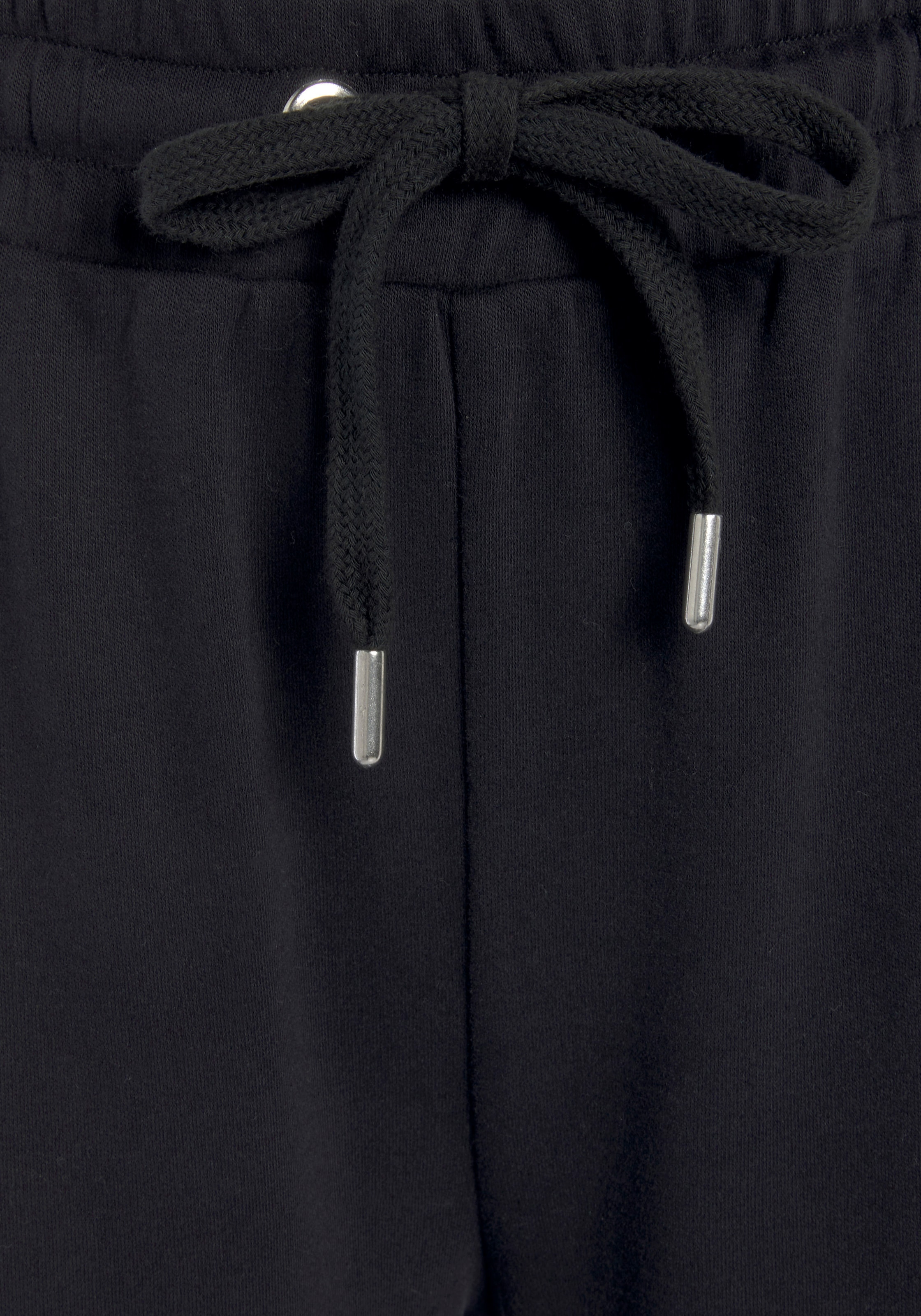 LASCANA Sweathose, mit ausgestelltem Bein, Loungewear